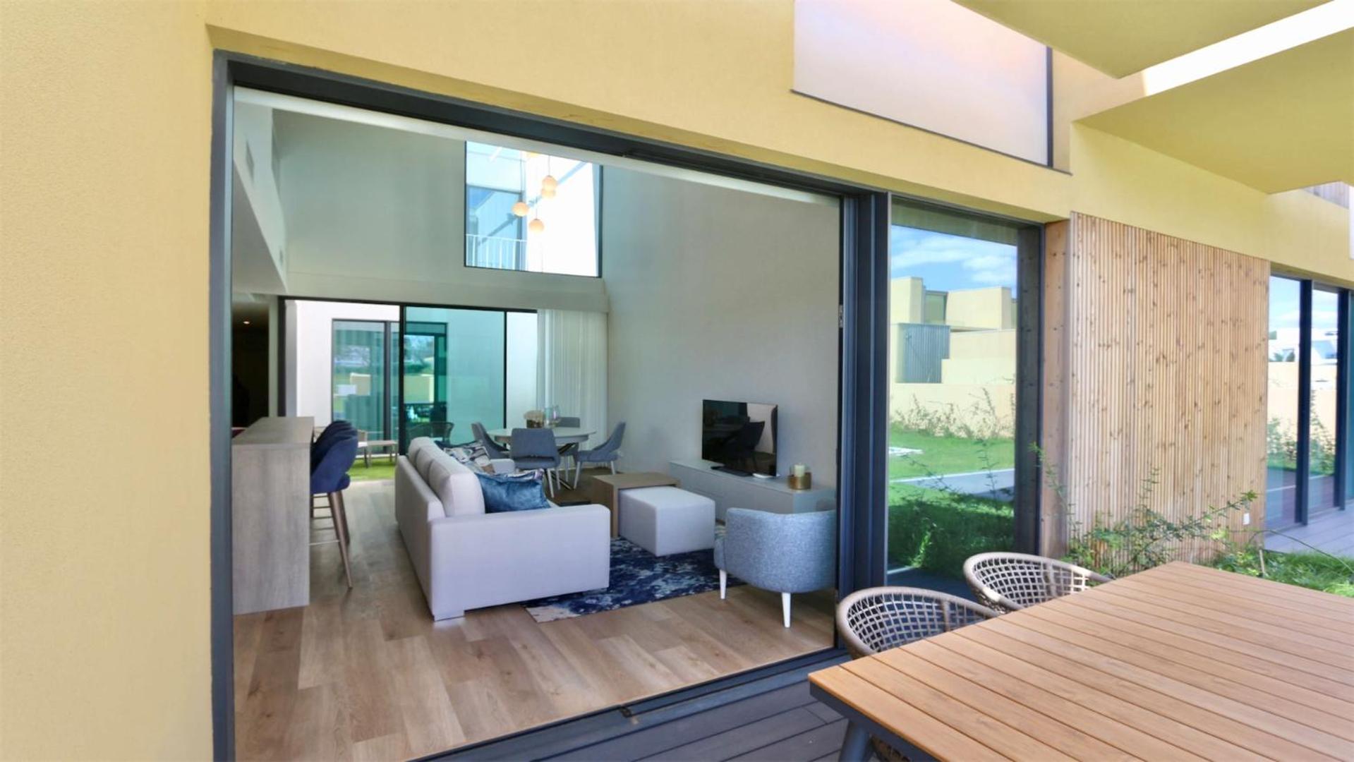 Villa Rimah, Sunny Algarve, Entire Villa 