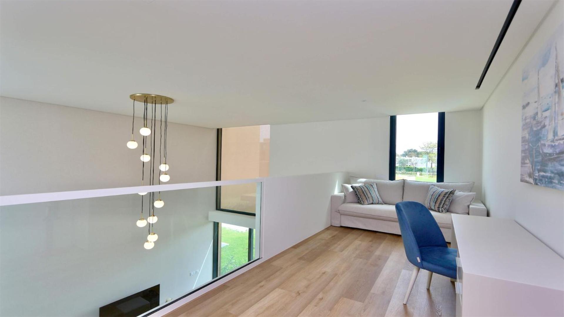 Villa Rimah, Sunny Algarve, Entire Villa 