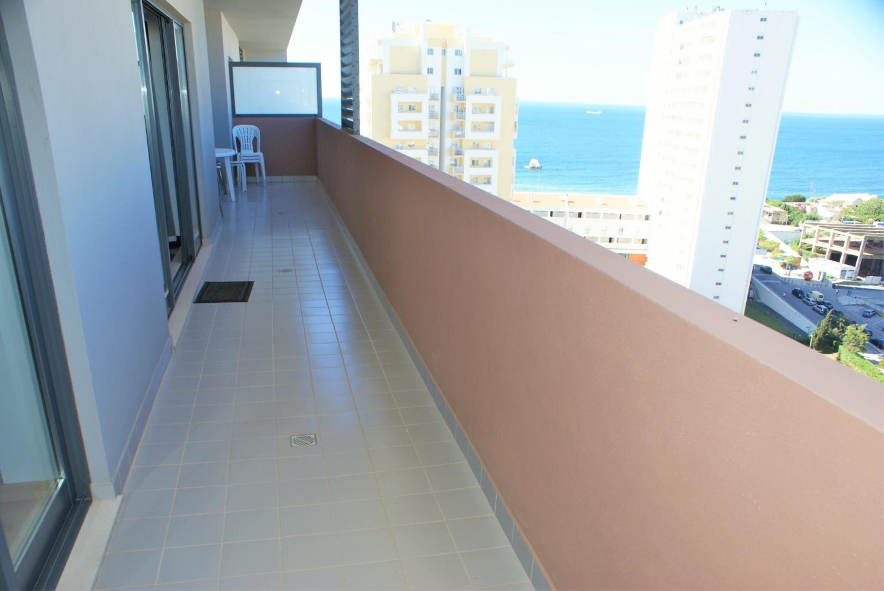 Rocha Tower 15C view 5