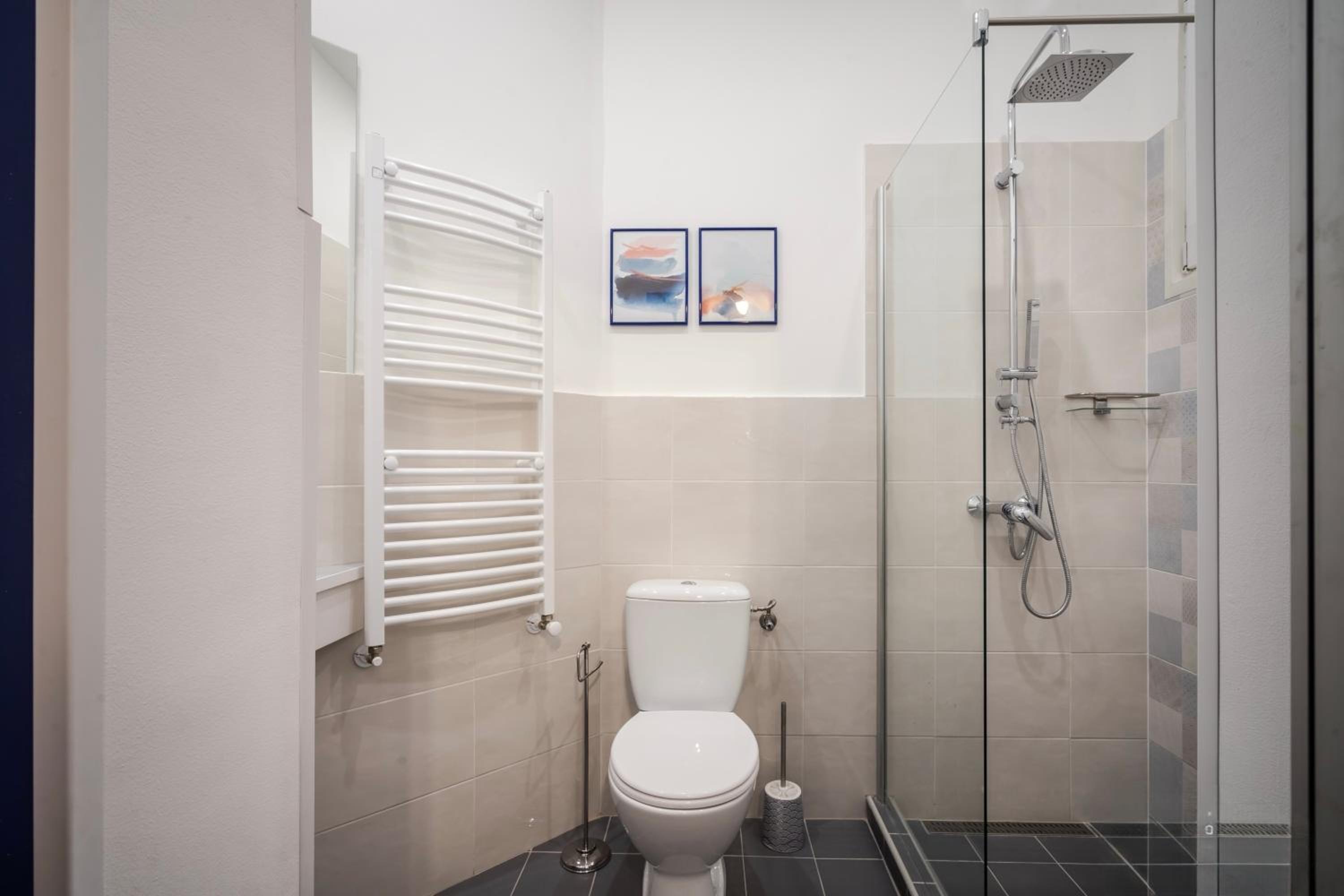 D58 - Grand Boulevard Royal Apartment - Best Location by BQA