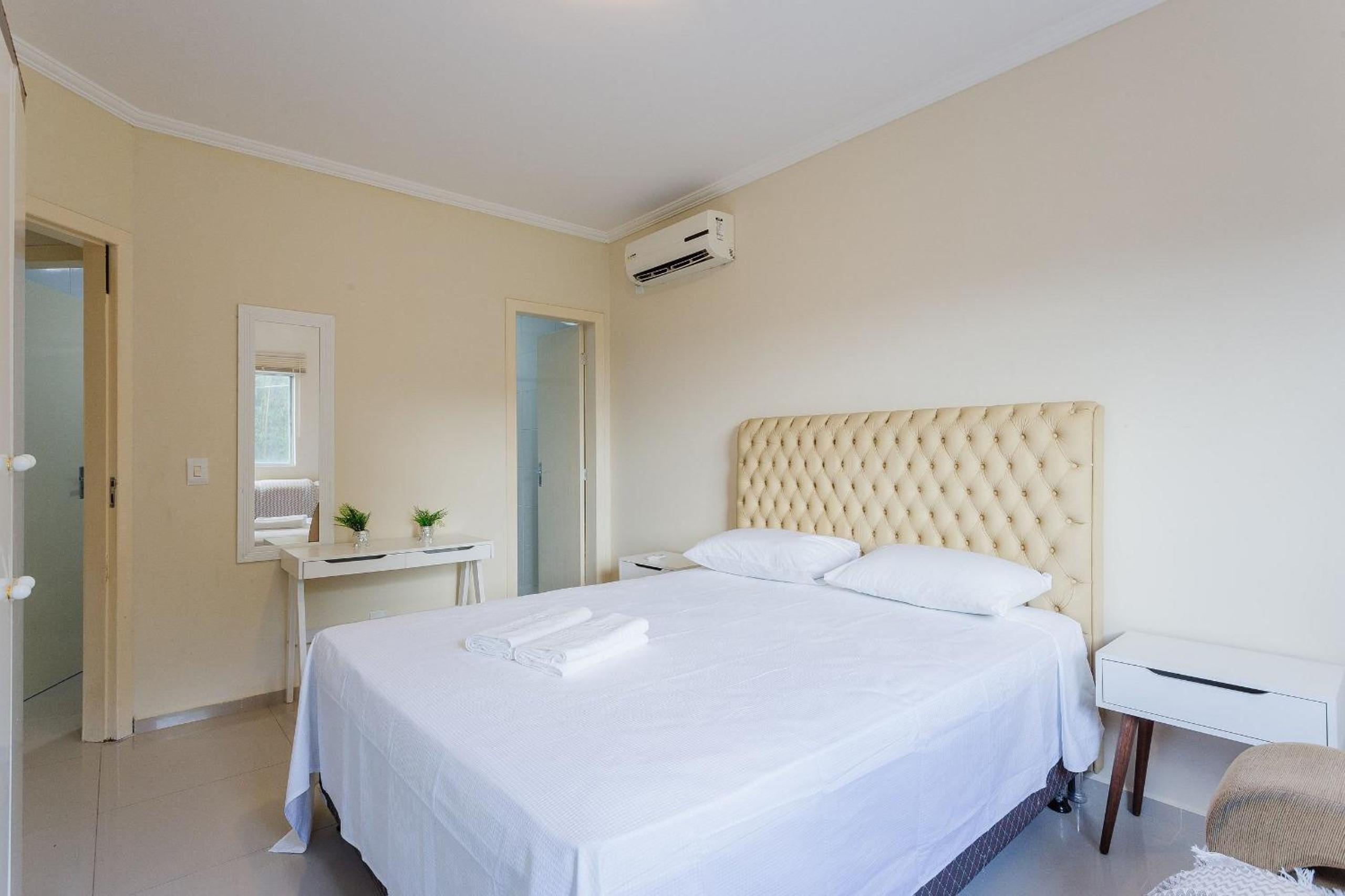 Apt in Floripa 850m from Ingleses Beach RAL203