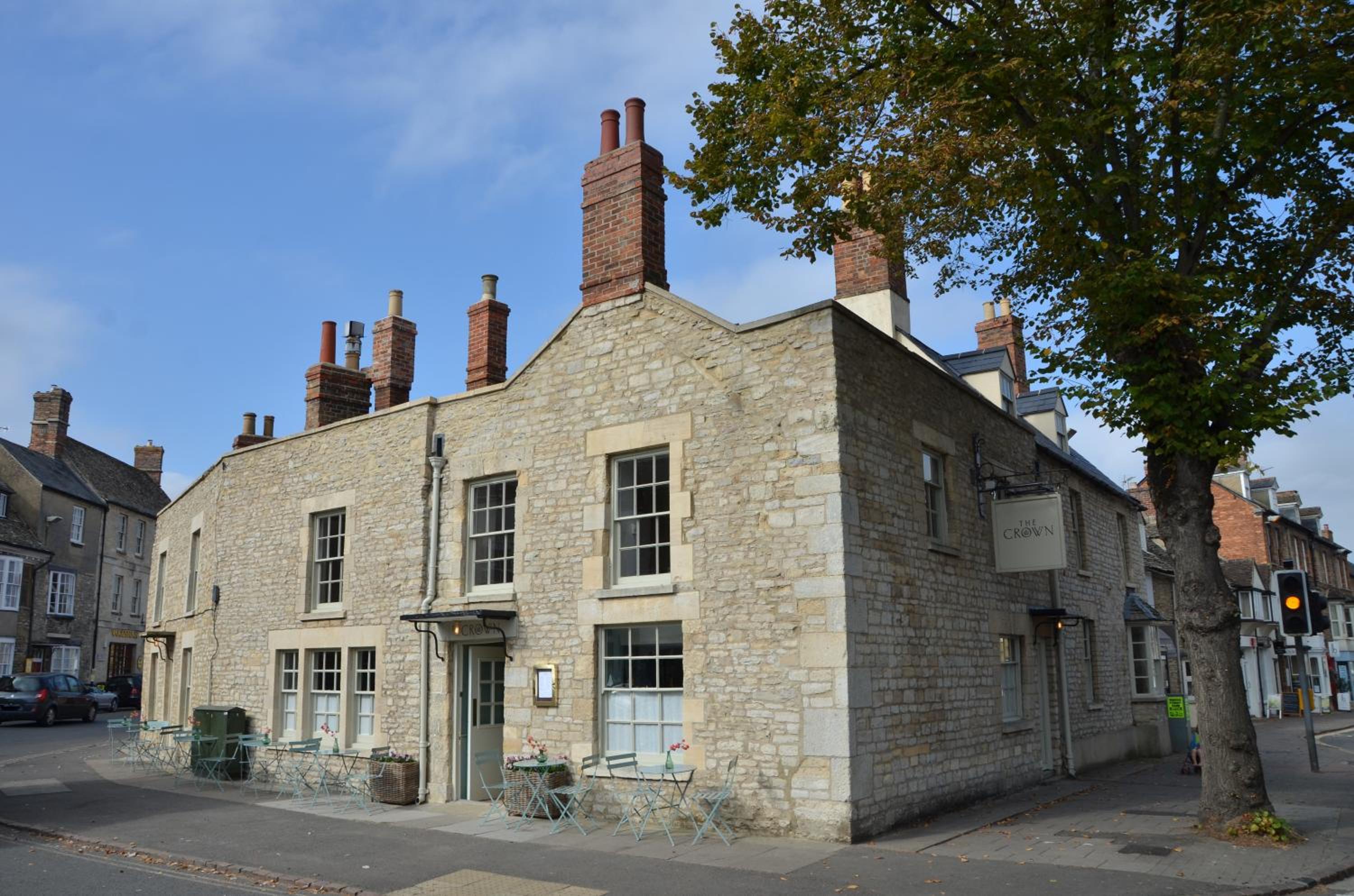 Woodstock Vacations - The Crown - Property Image 10