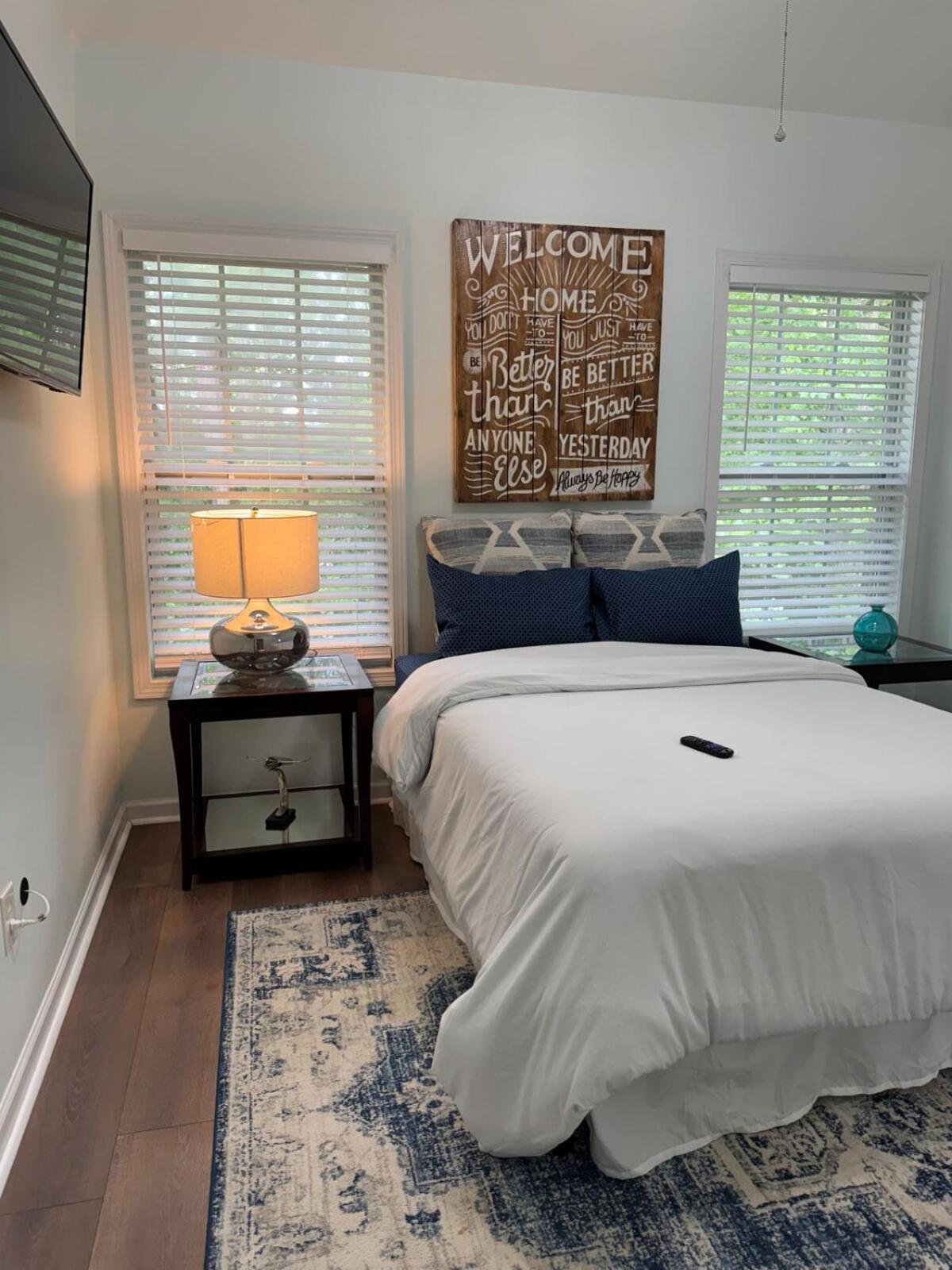 1 Spacious 4BR Getaway near Atlanta