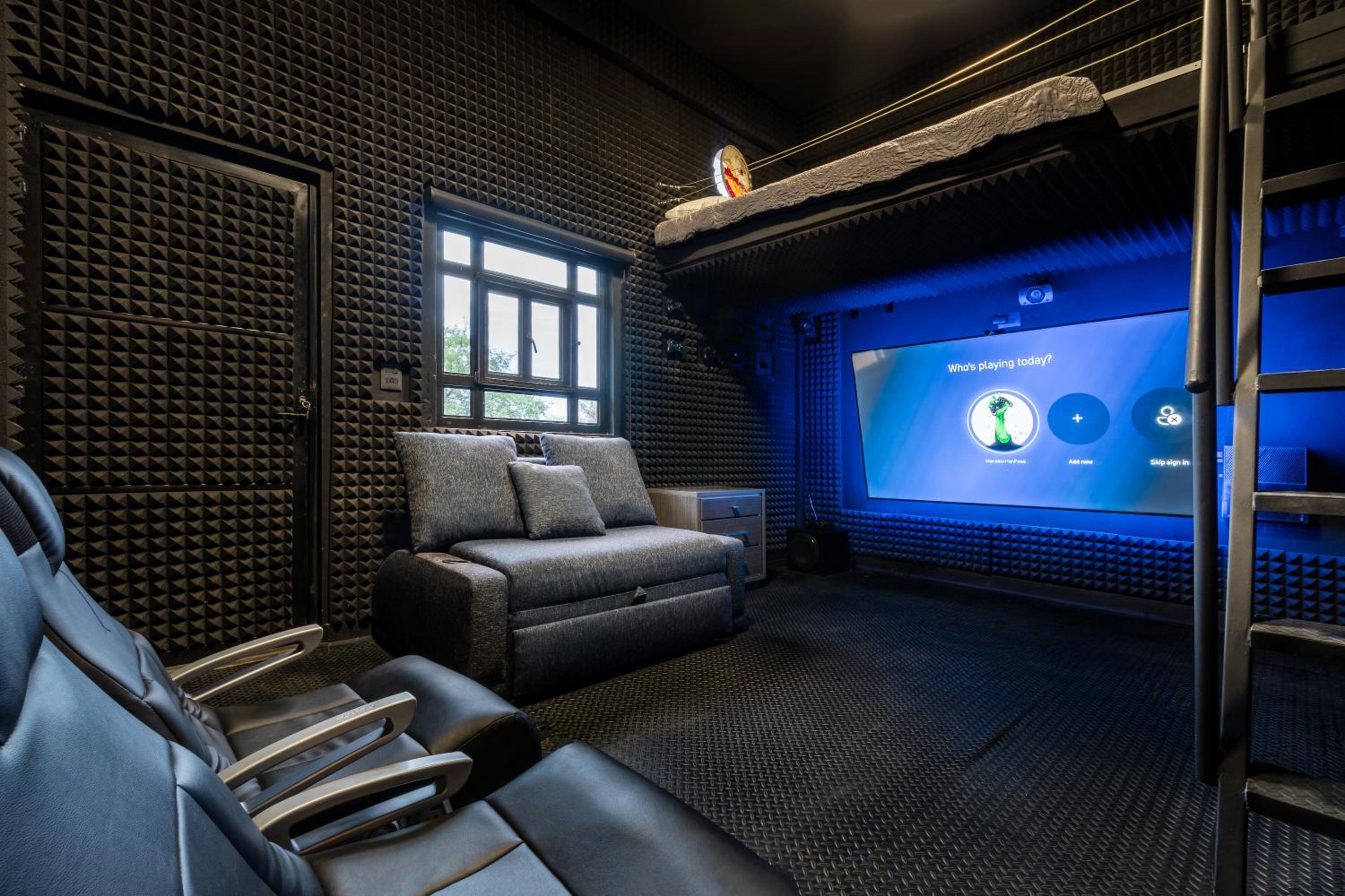 Casa Feliz Jacuzzis Alberca Gimnacio Vapor PingPong Billar Cuarto de Video
