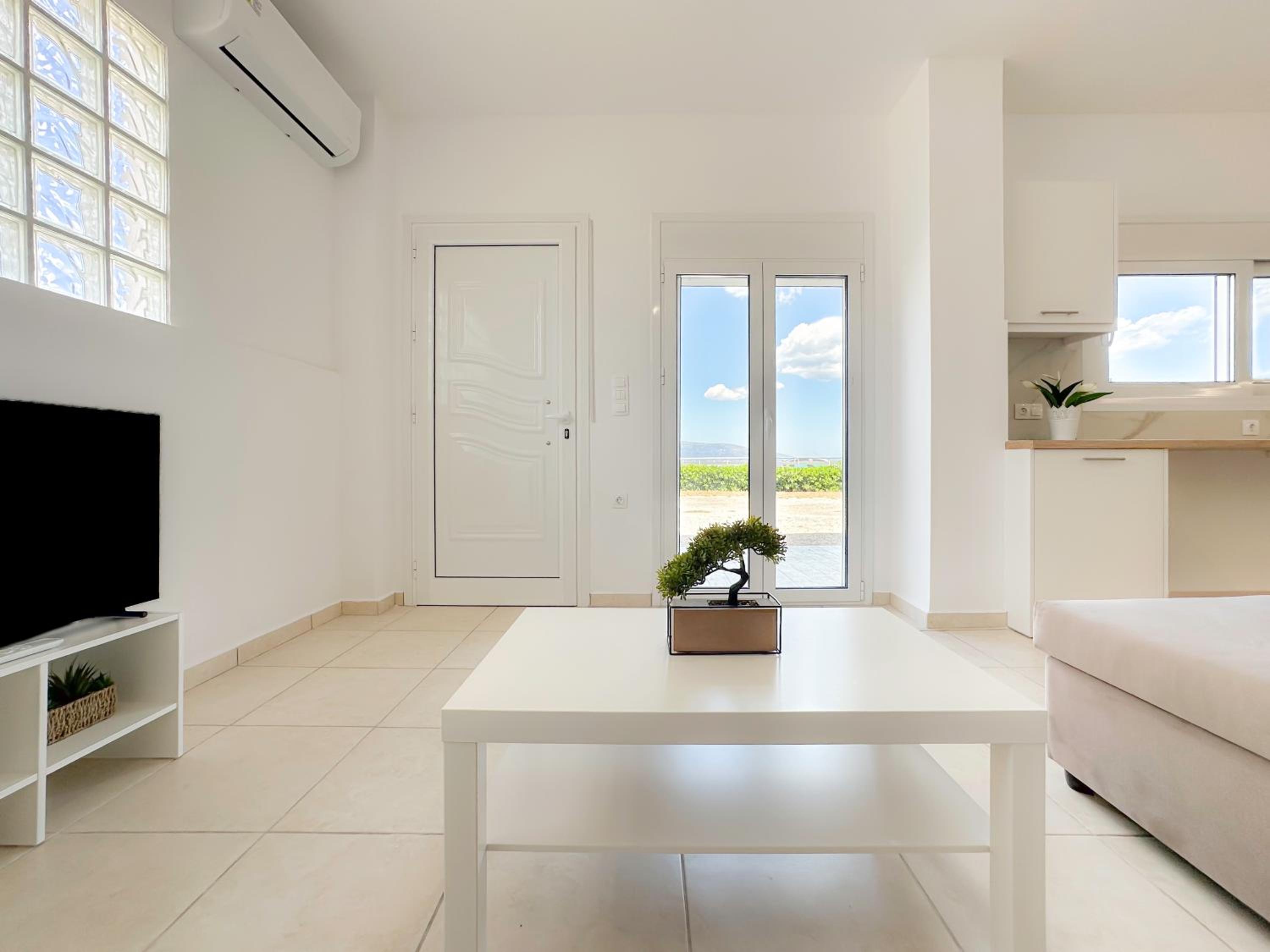 Thanos' seaside suite