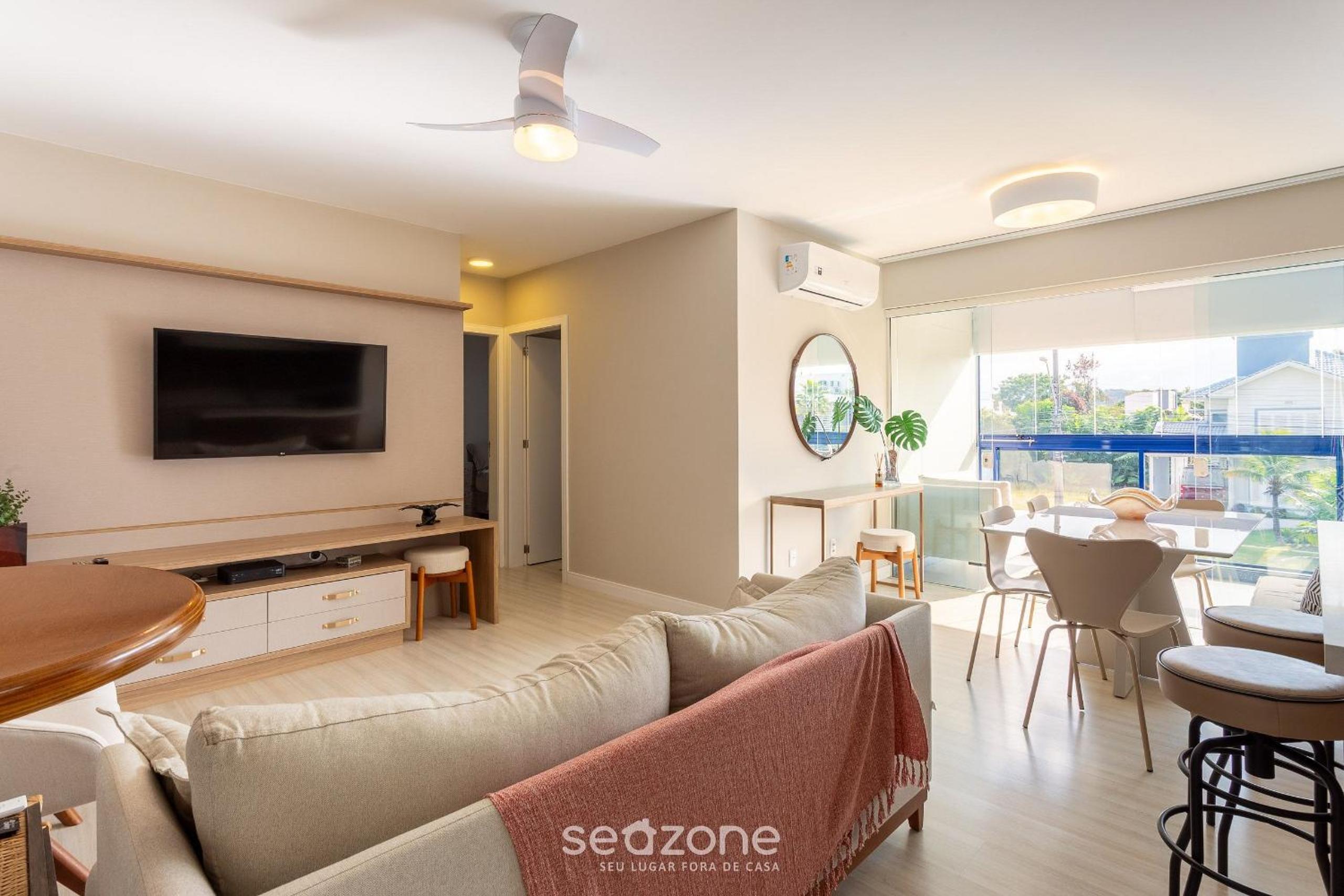 Charming Aprt 500m from the Beach in Jurerê RIV101