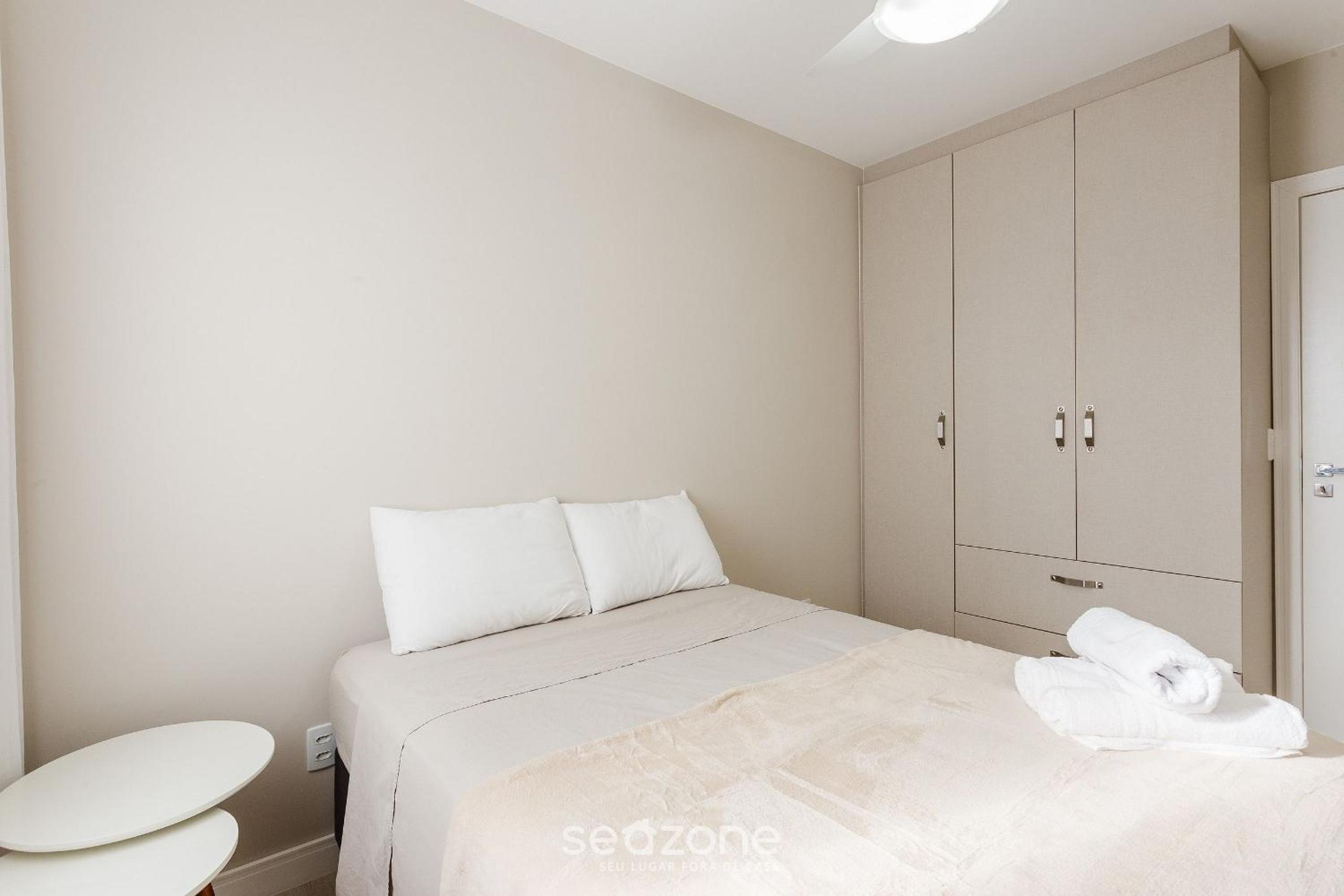 Charming Aprt 500m from the Beach in Jurerê RIV101