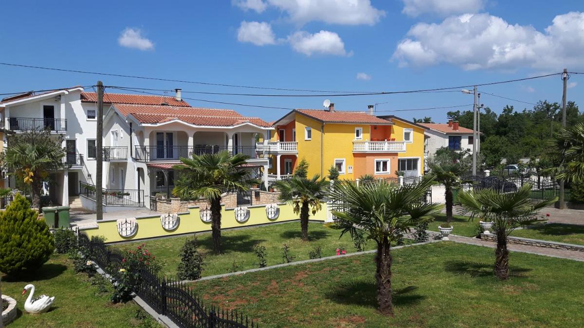 Radmani Apartments view 2