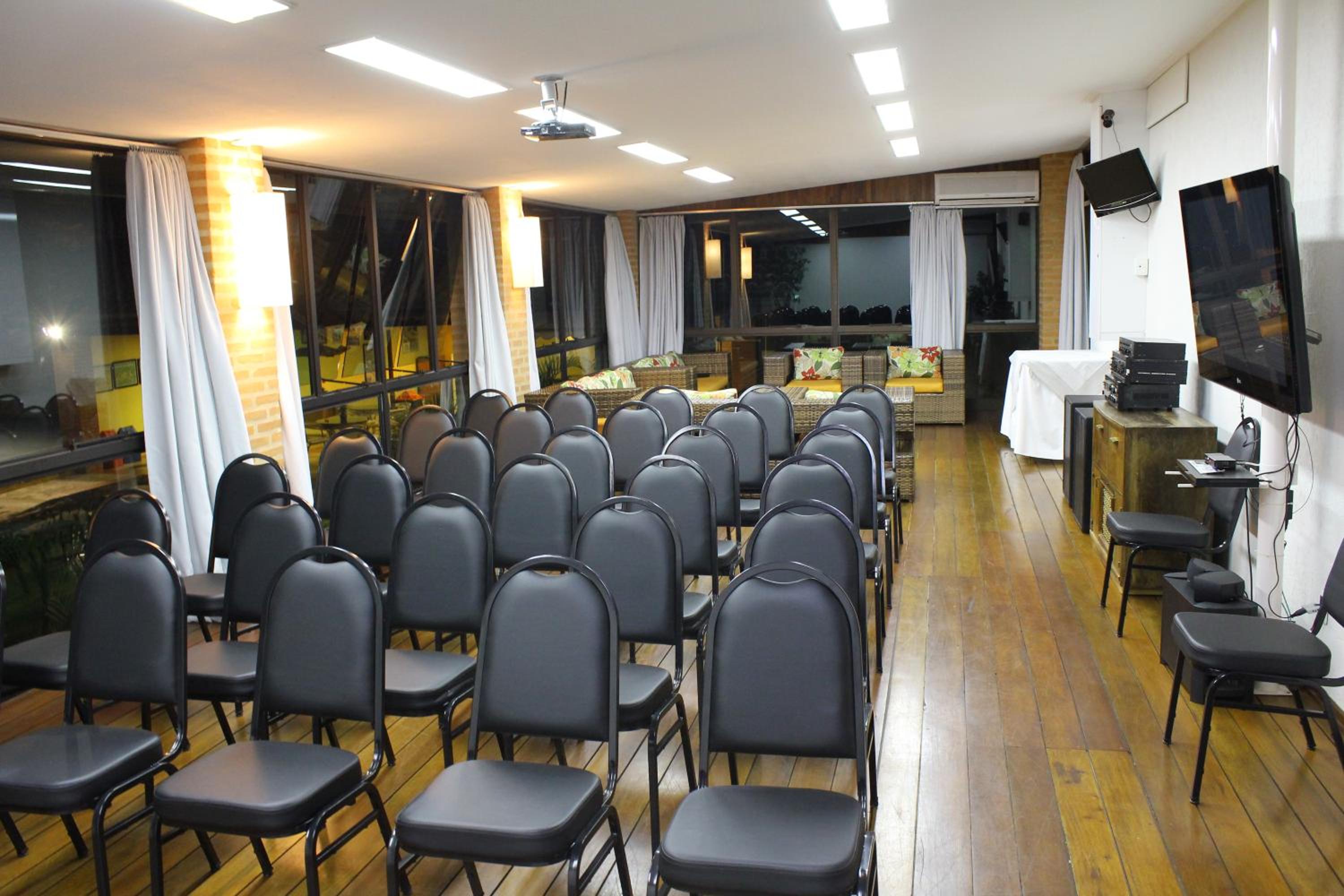 meeting & event spaces