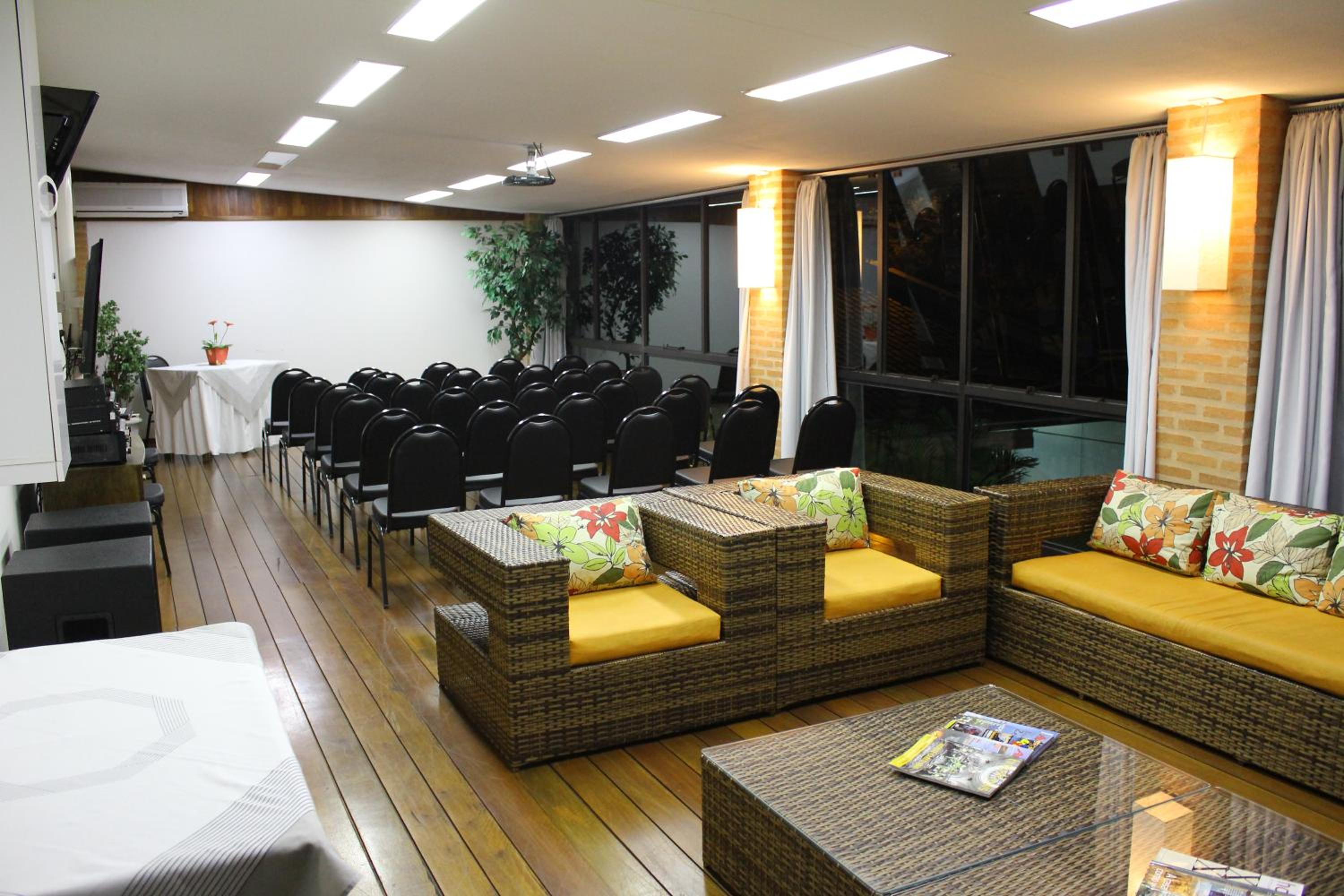 meeting & event spaces
