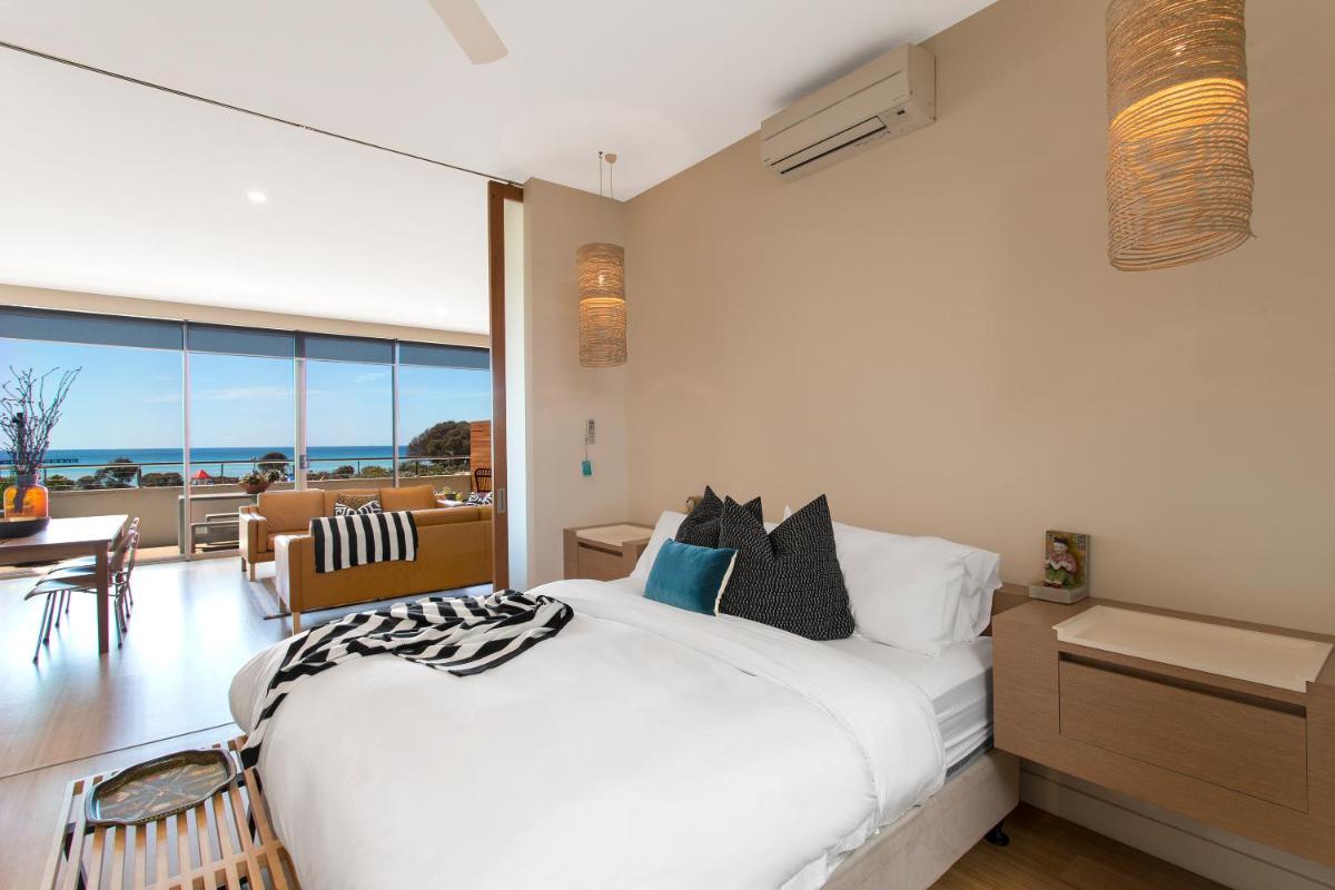 Aquabelle Apartments