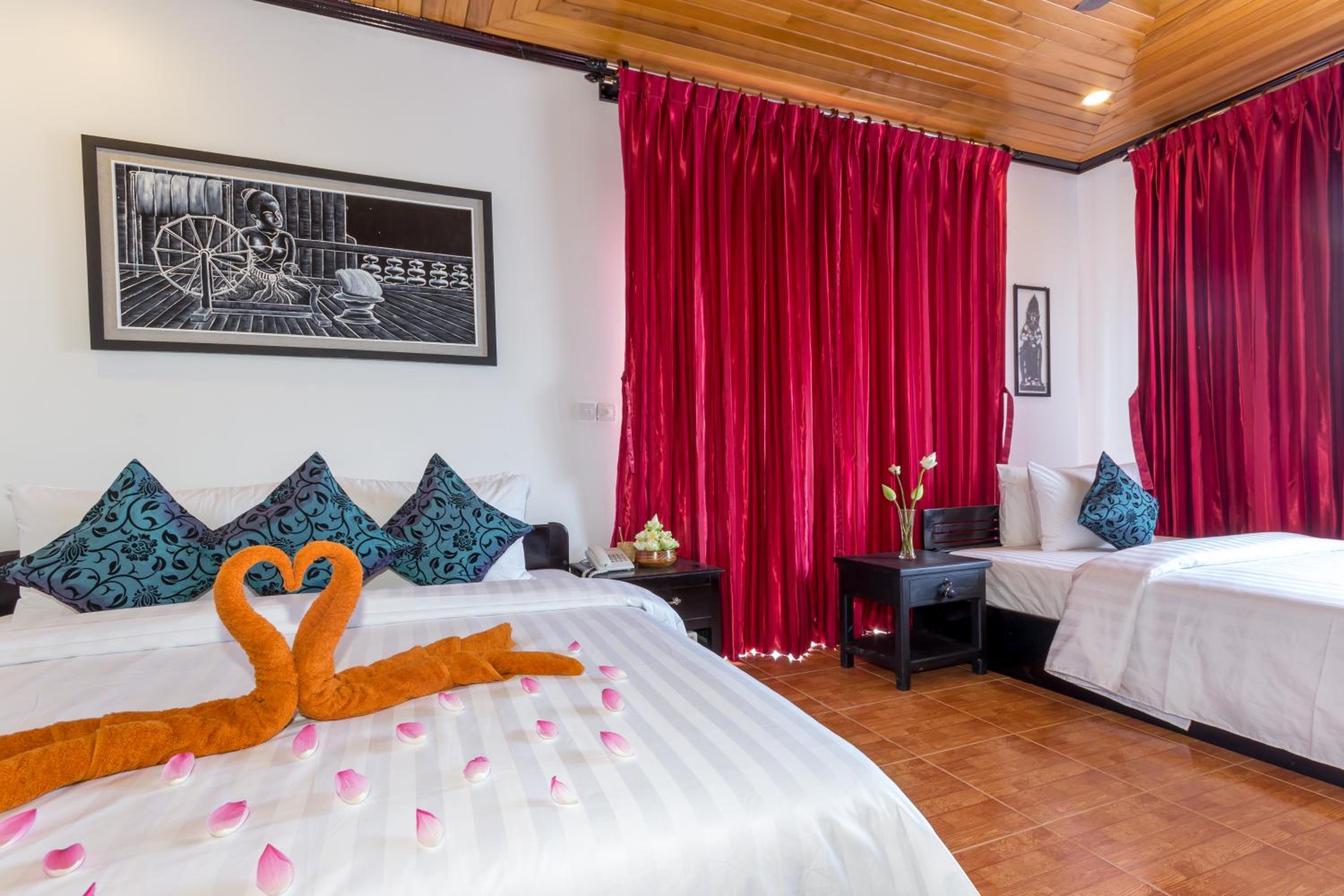 Golden Orchid Angkor