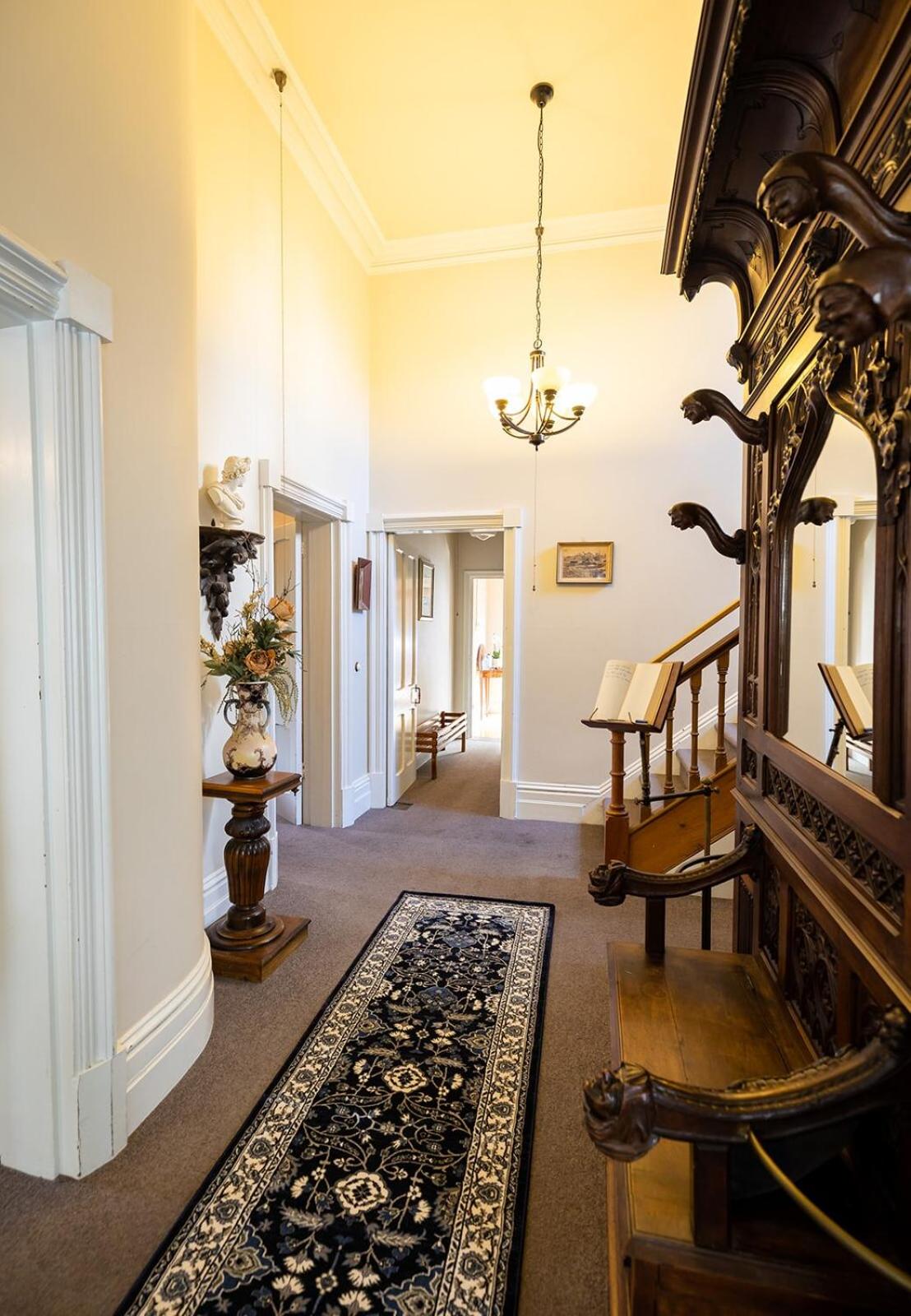 The Residence of MacKenzie Quarters CBD Bendigo