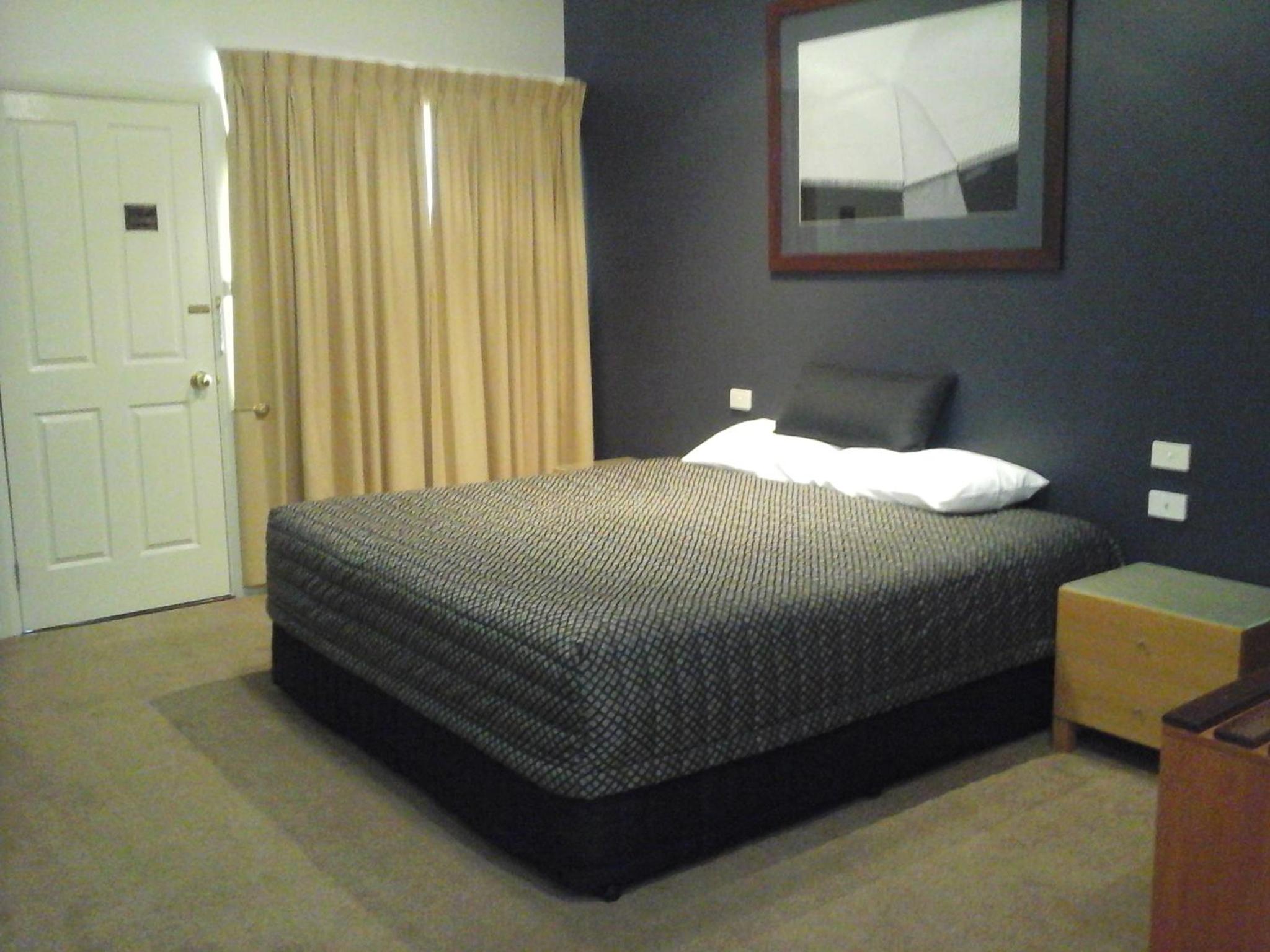 Willows Motel