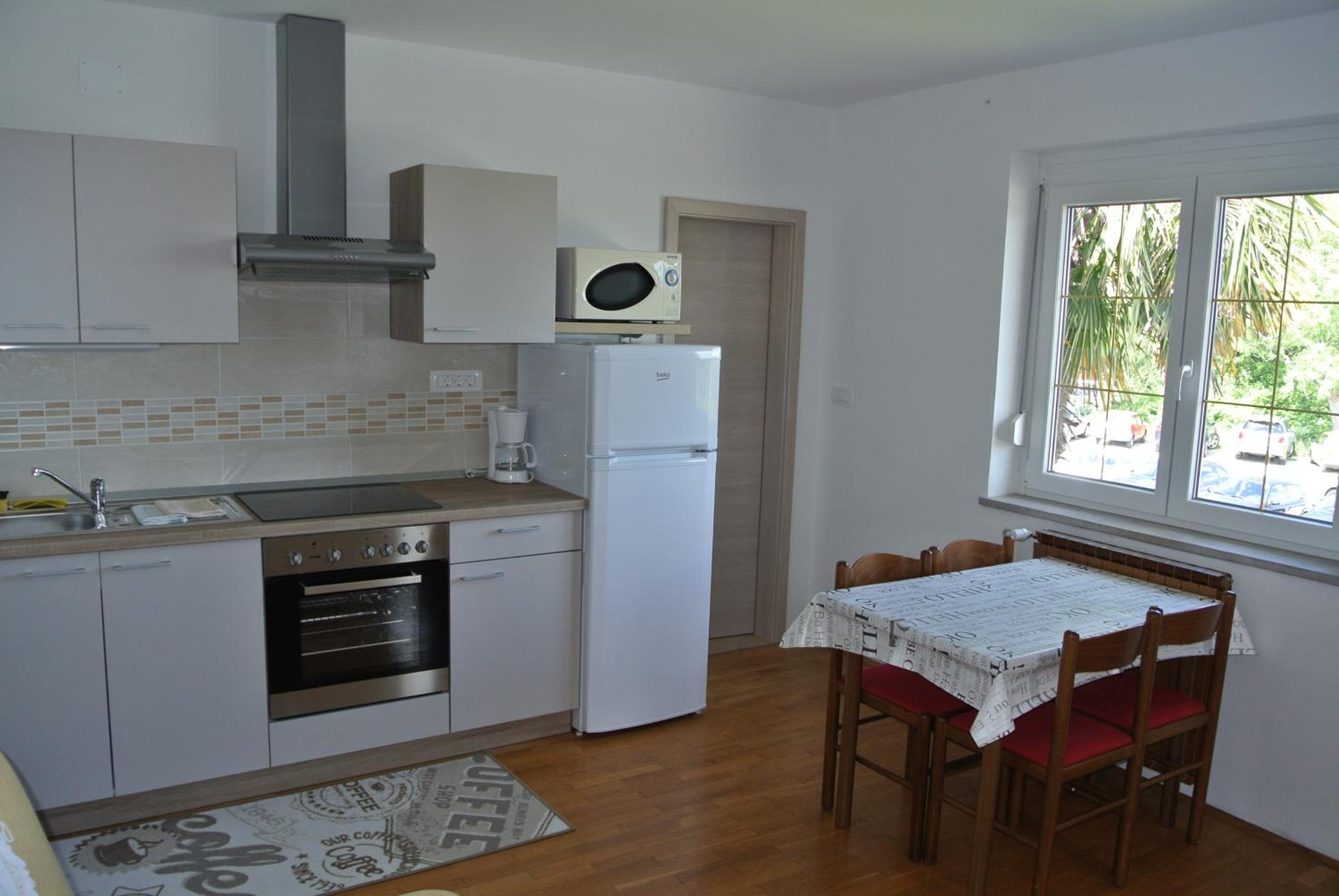 Apartmaji NIKA view 4