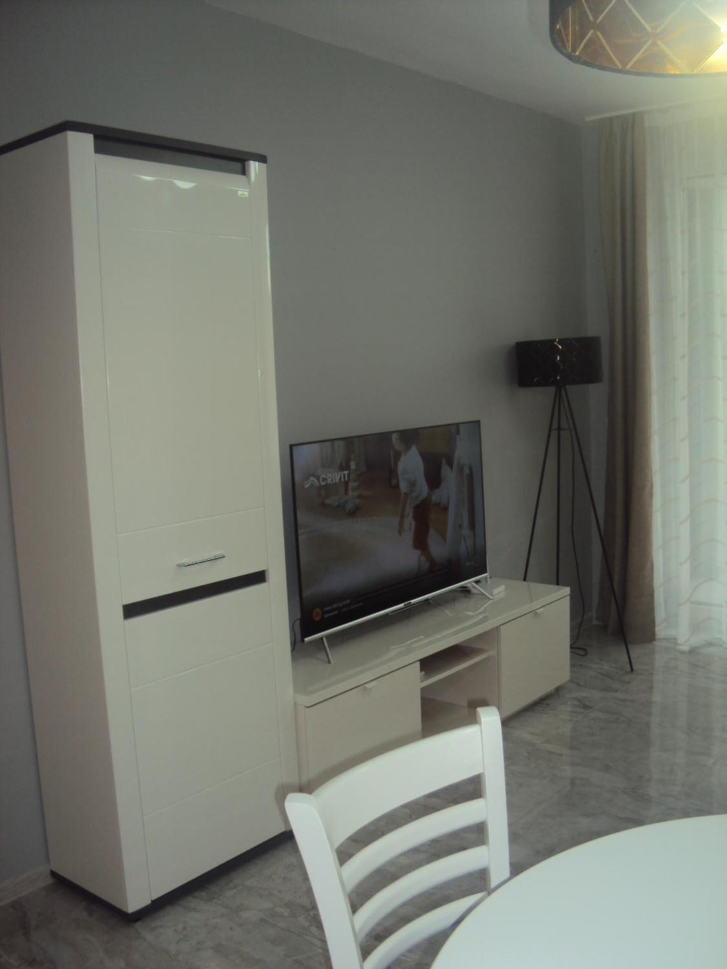Apartment 13