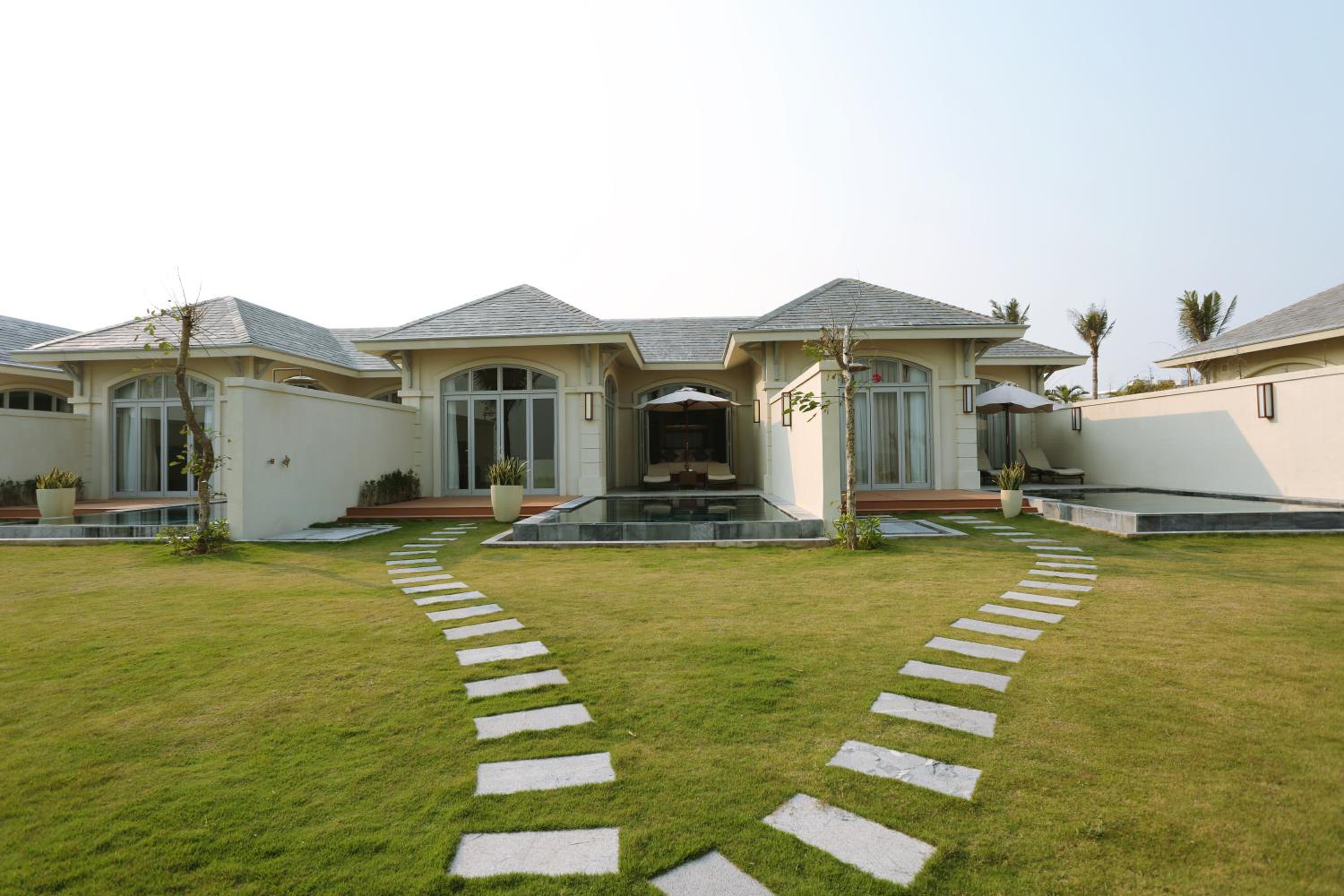 FLC Luxury Resort Samson