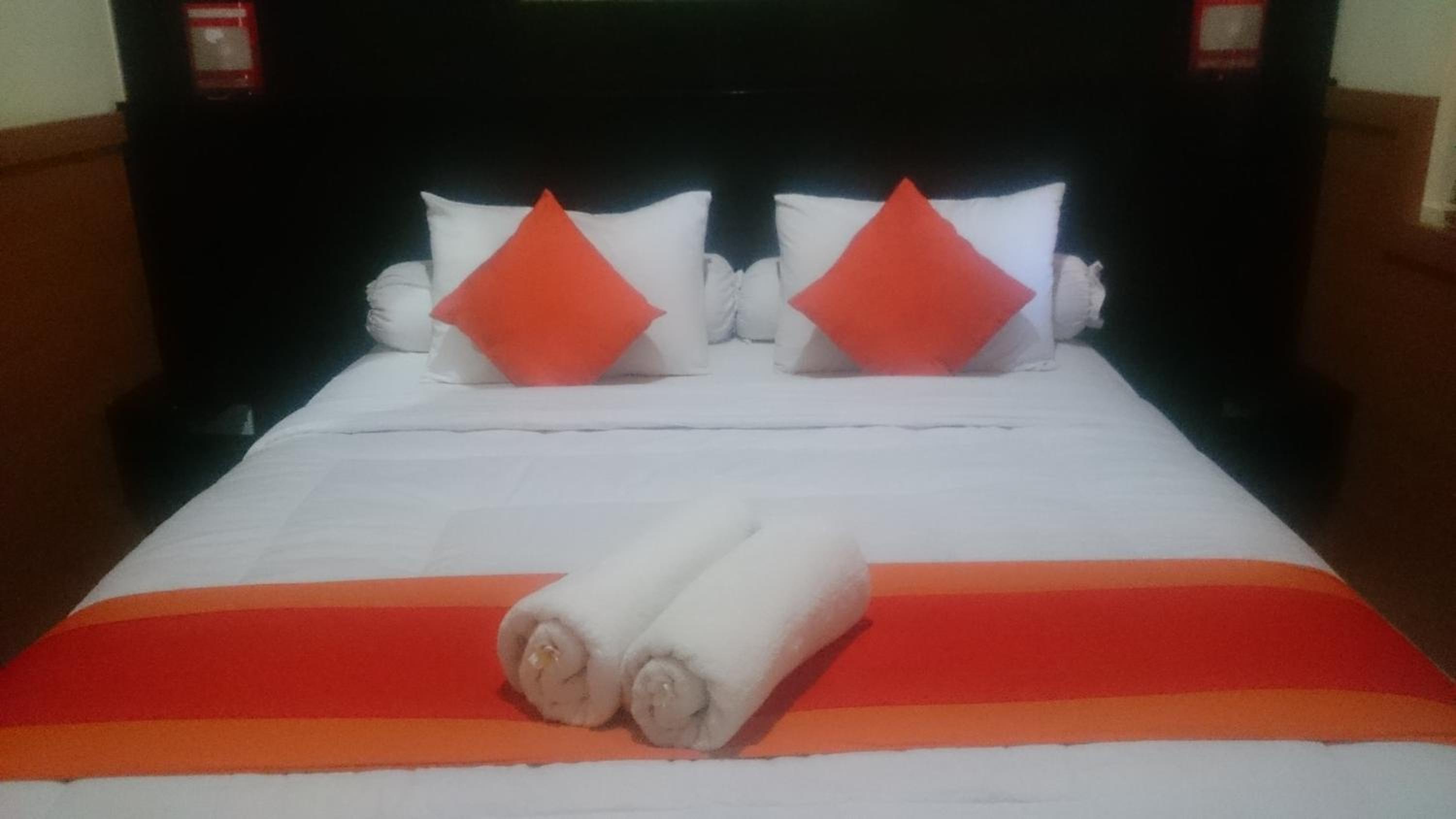Agus Beach Inn