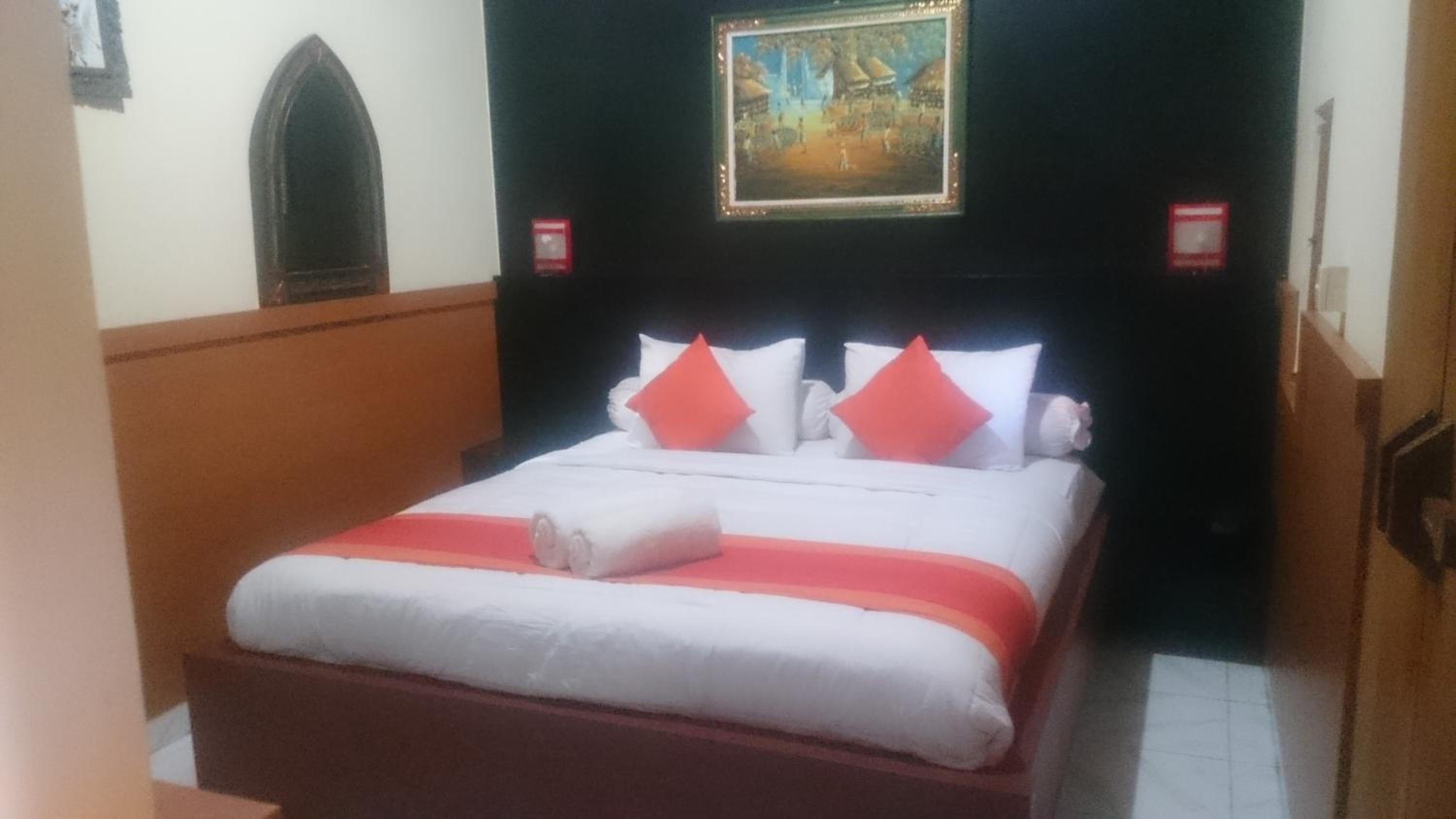 Agus Beach Inn
