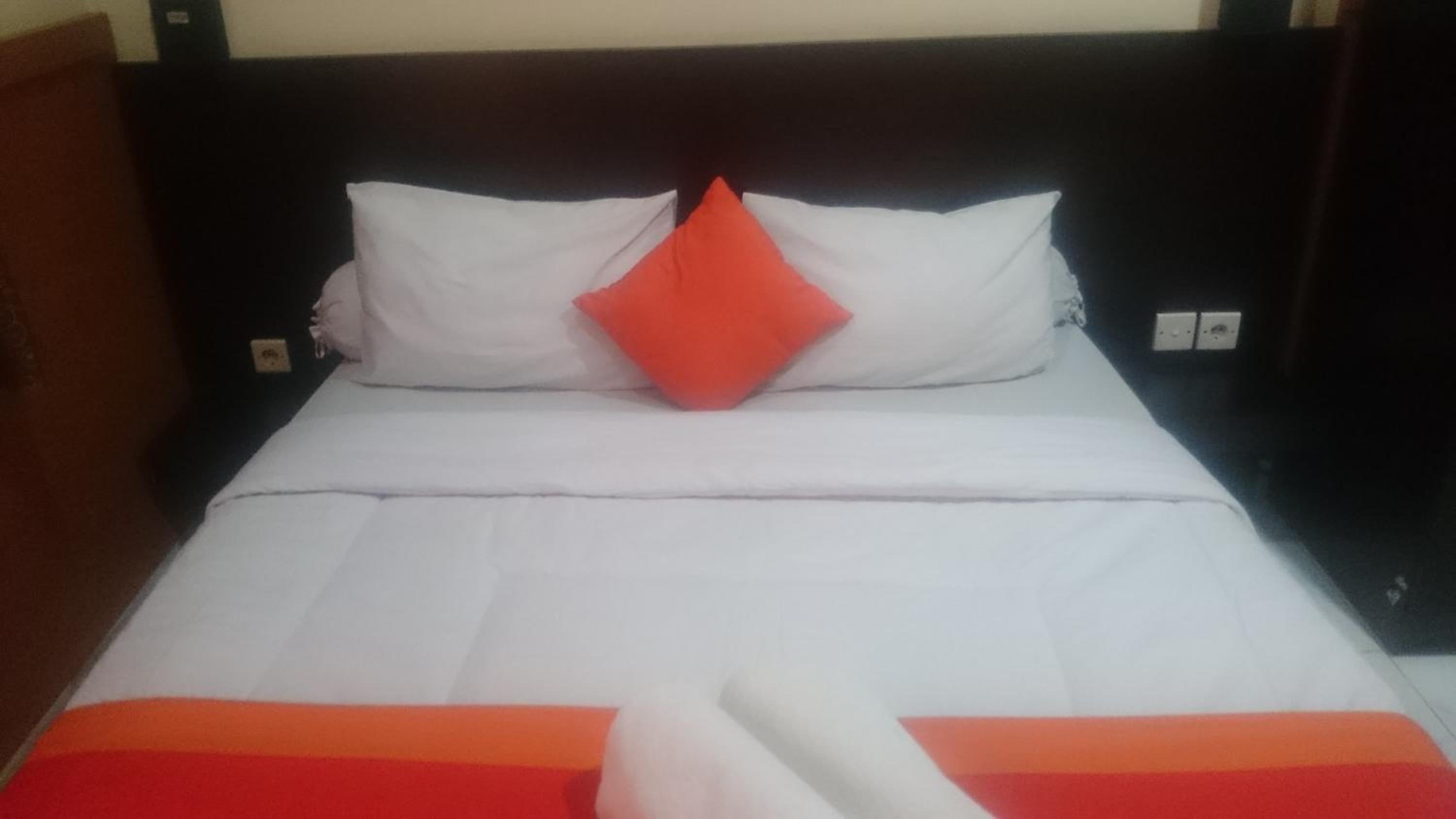 Agus Beach Inn