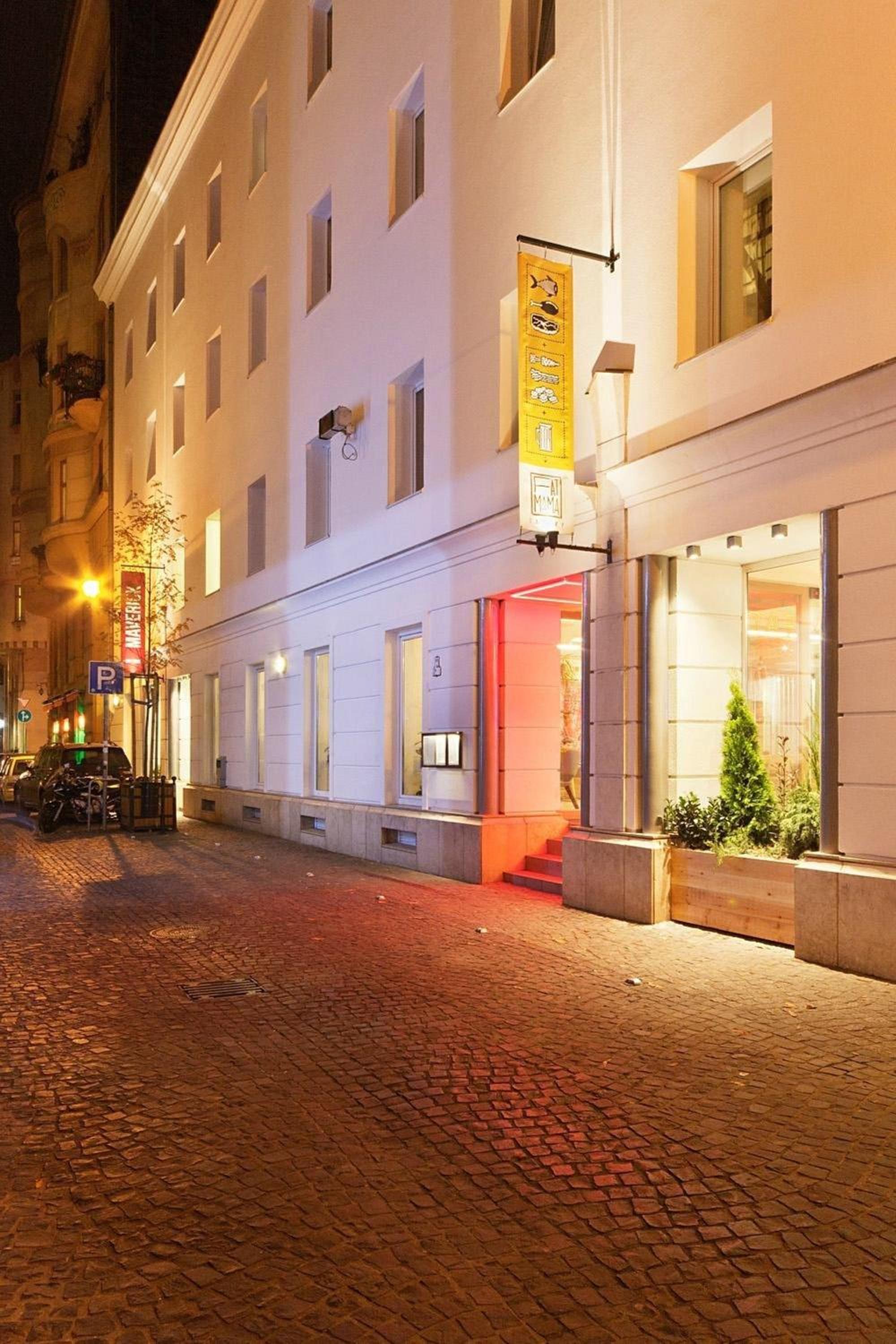 W18 - Boutique Apartments, Best Location by BQA