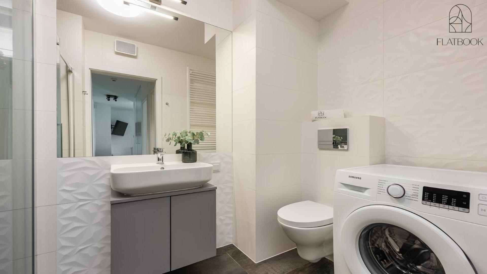 Flatbook - City Center SPA Apartments Dwie Motlawy