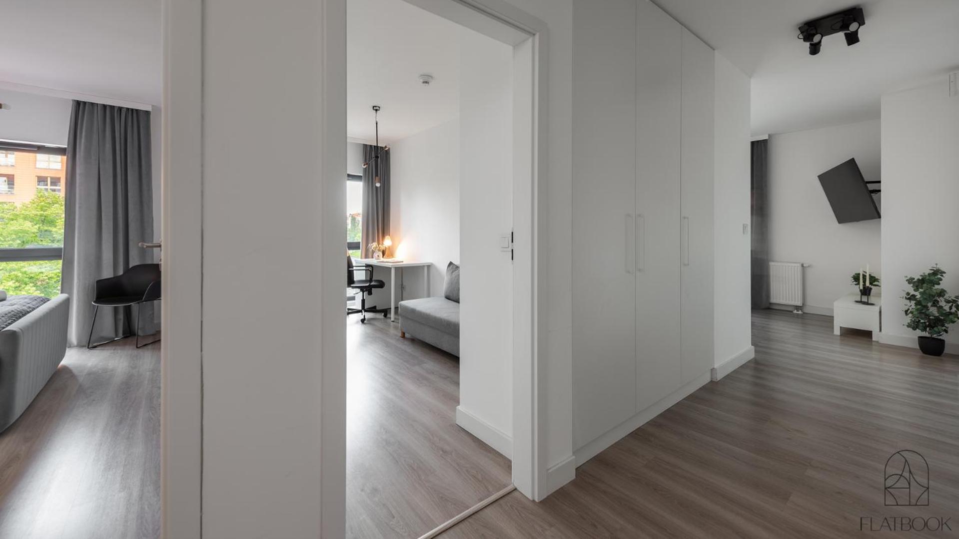 Flatbook - City Center SPA Apartments Dwie Motlawy