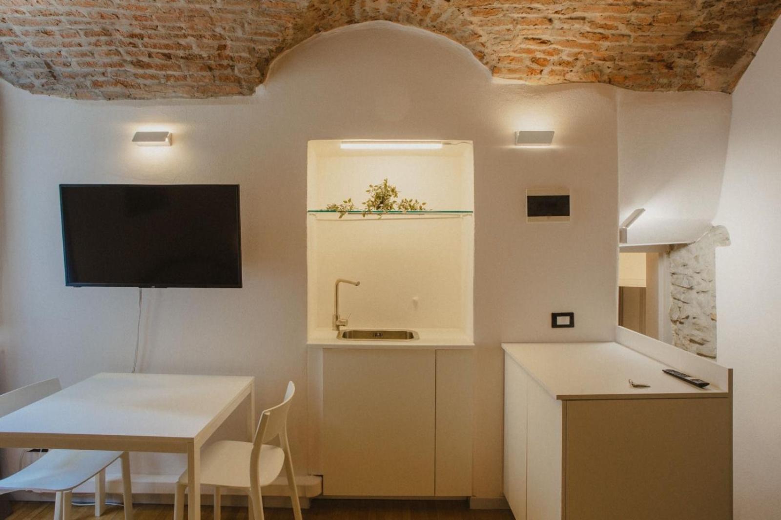 Magic Place Bergamo - Buk Apartment with garden view - Città Alta