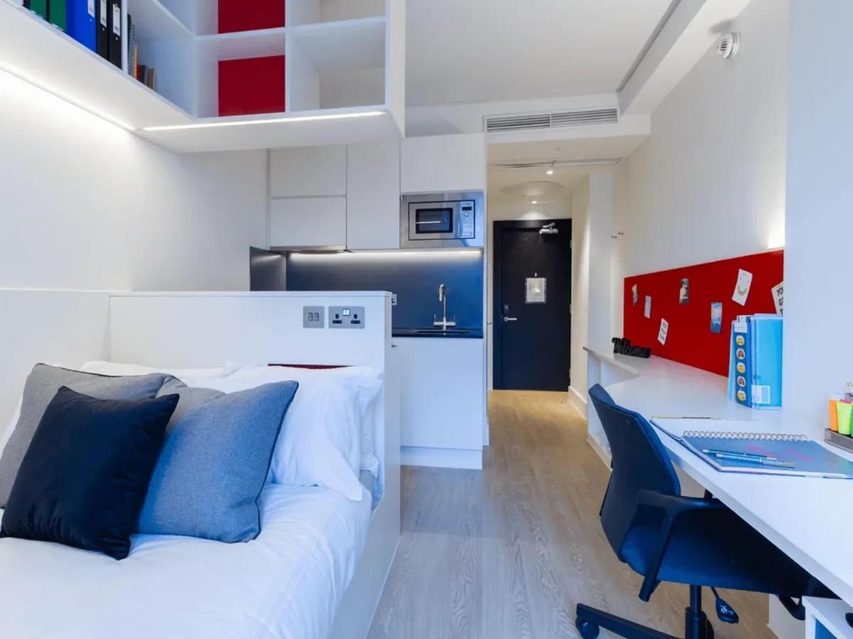 For Students Only Spring Mews in London