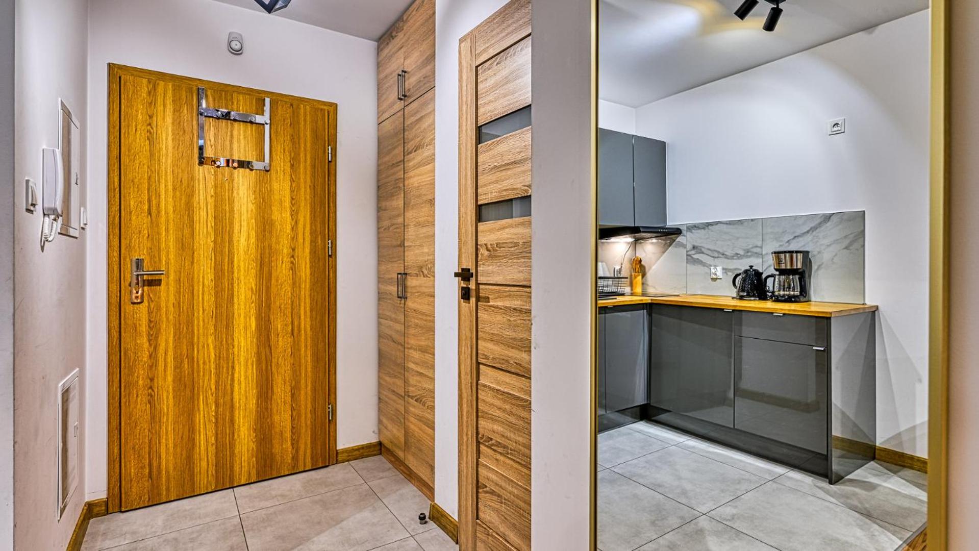 Apartamenty SIMJES Kilińskiego 17 - centrum, przy wyciągu, blisko szlaków