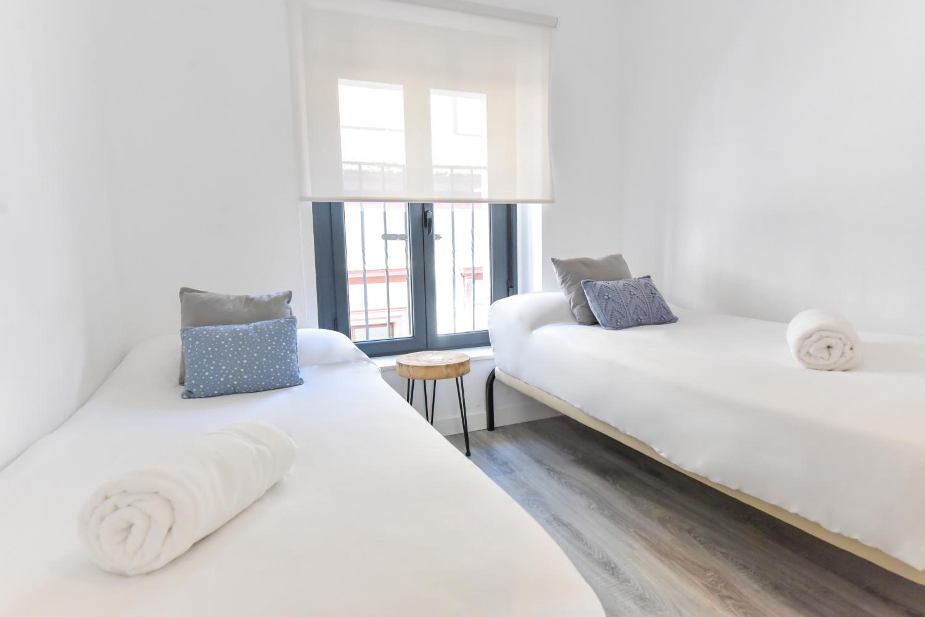 New! Penthouse with 2 private terraces