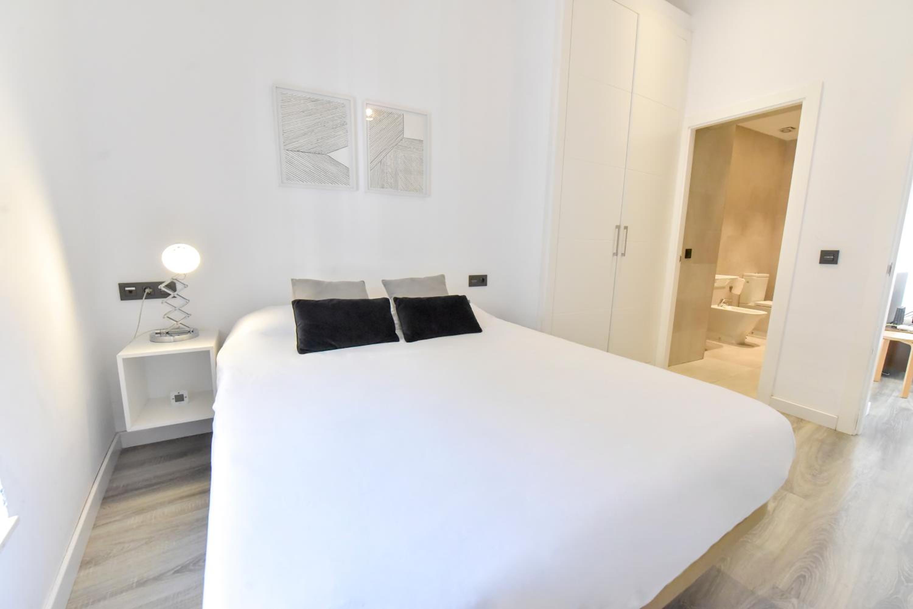 New! Penthouse with 2 private terraces