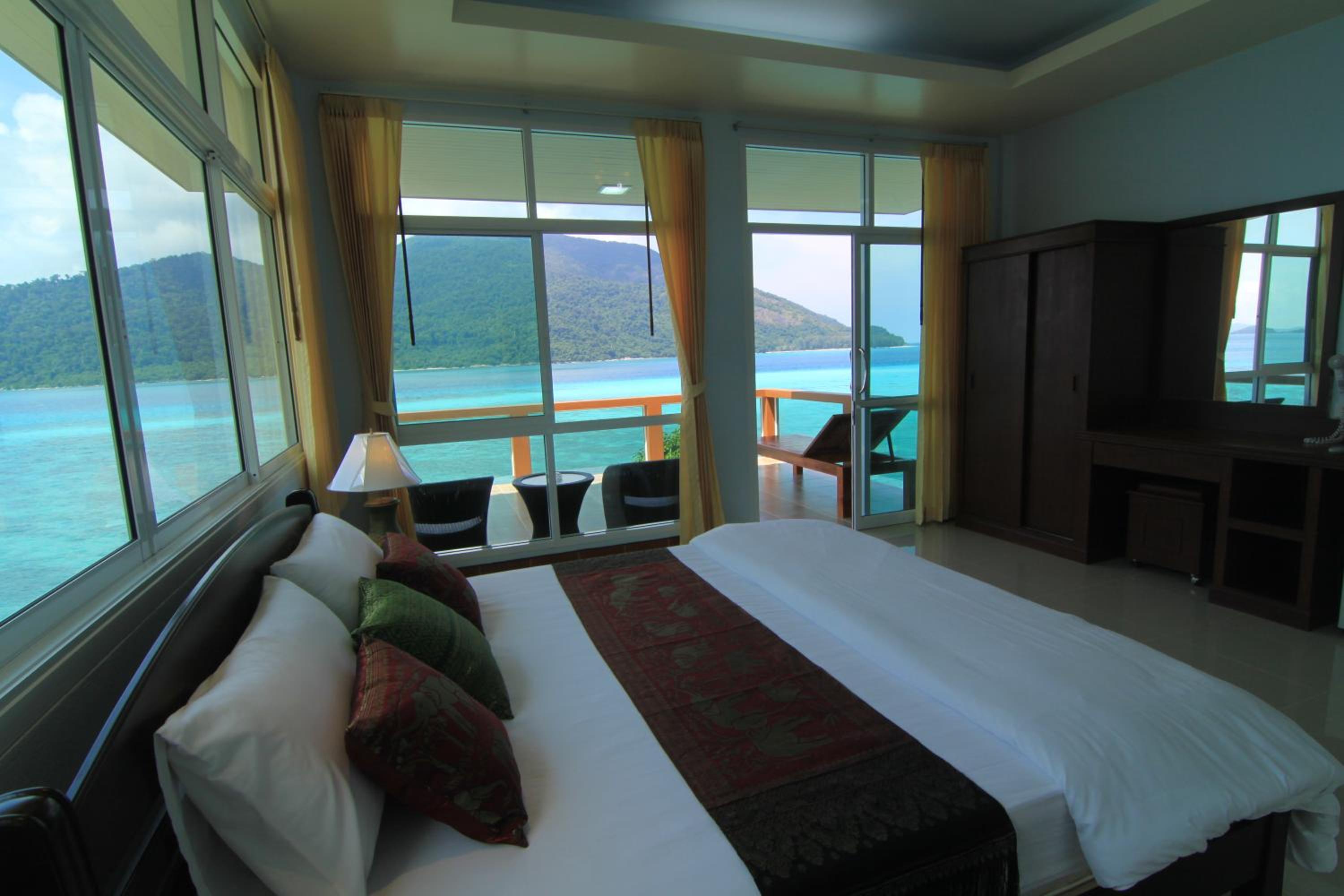 Mountain Resort Koh Lipe