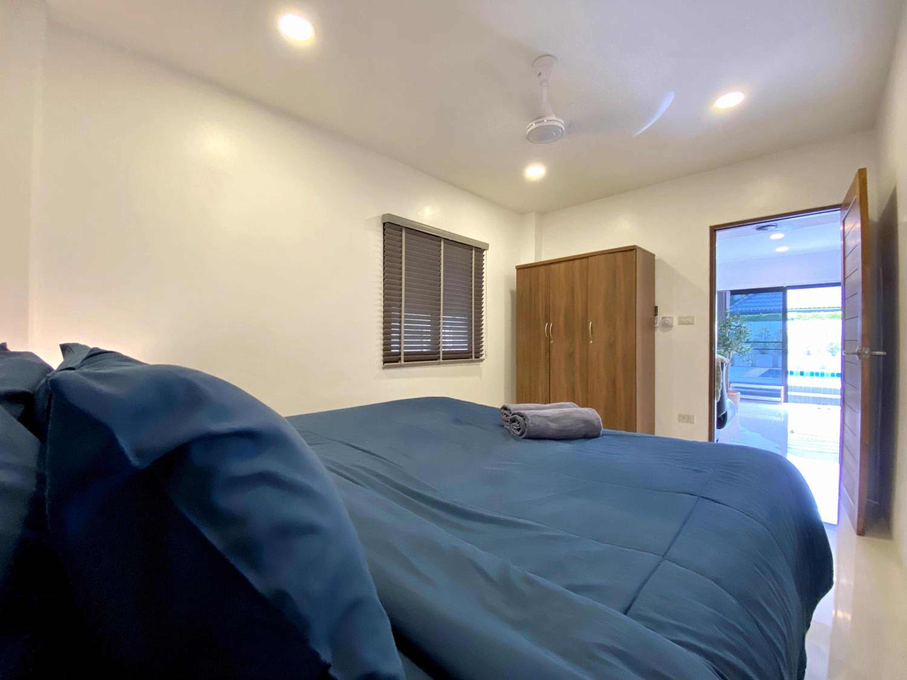 Chonlada Holiday Home - 2 BR Pool Access Bungalow - Kamala Beach