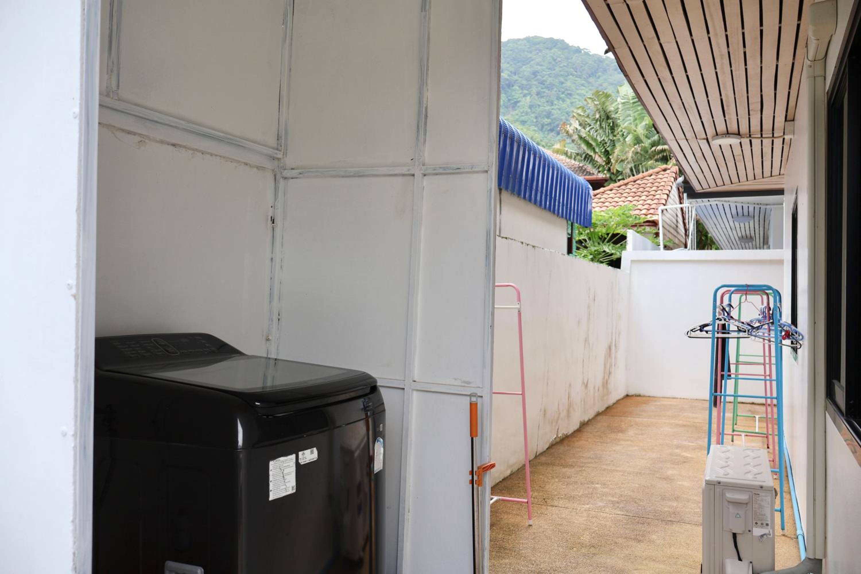 Chonlada Holiday Home - 2 BR Pool Access Bungalow - Kamala Beach