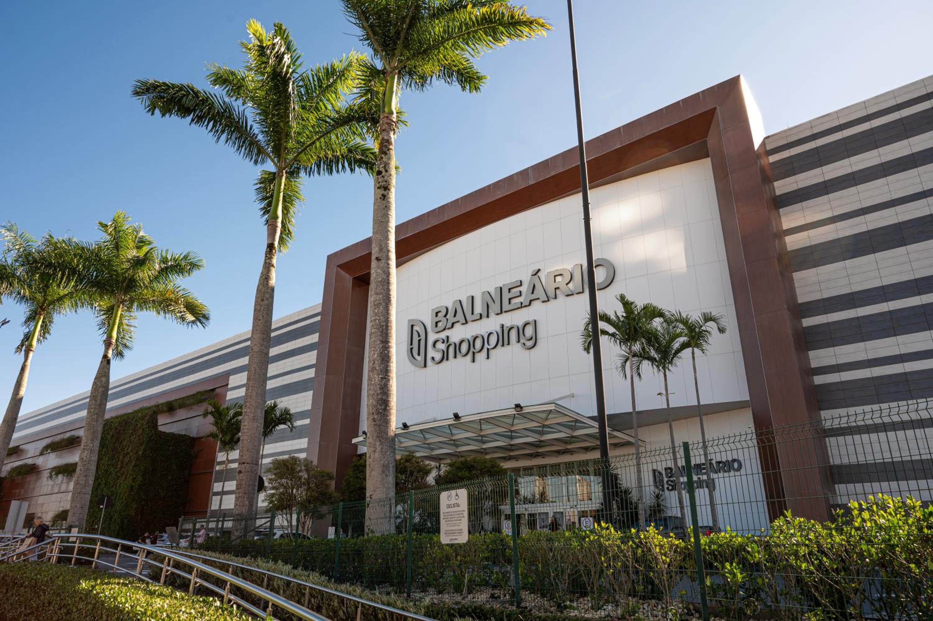 The Spot One - Luxo e acesso direto ao Balneário Shopping