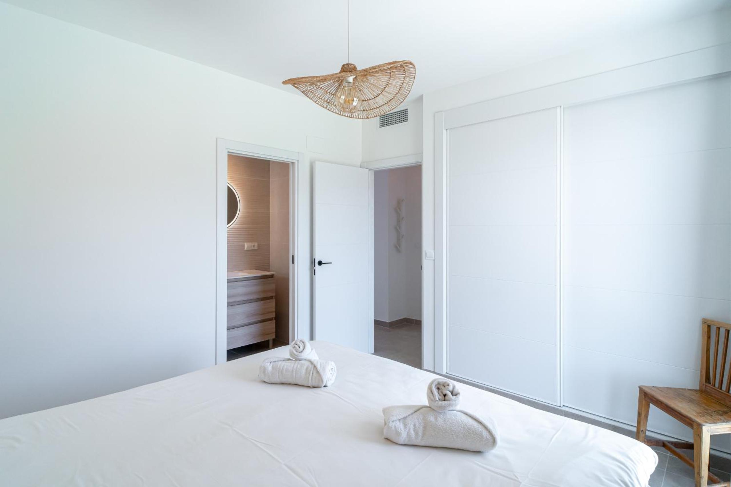 Bayview Hills Deluxe by Casasol