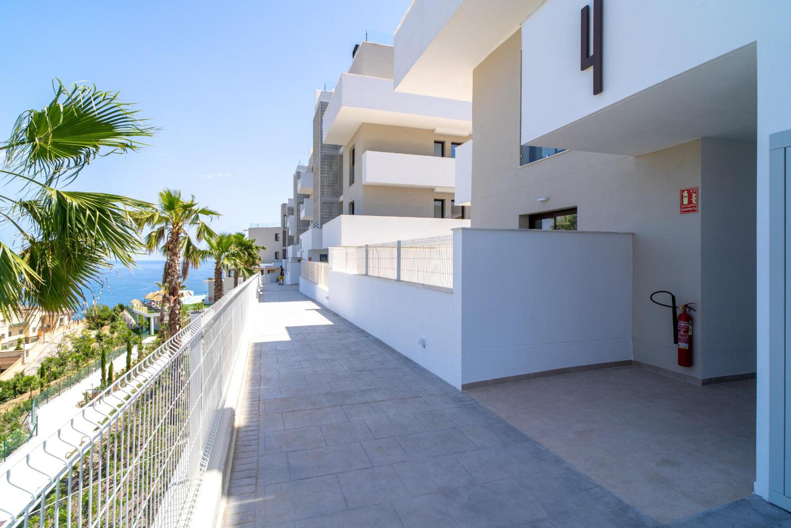 Bayview Hills Deluxe by Casasol