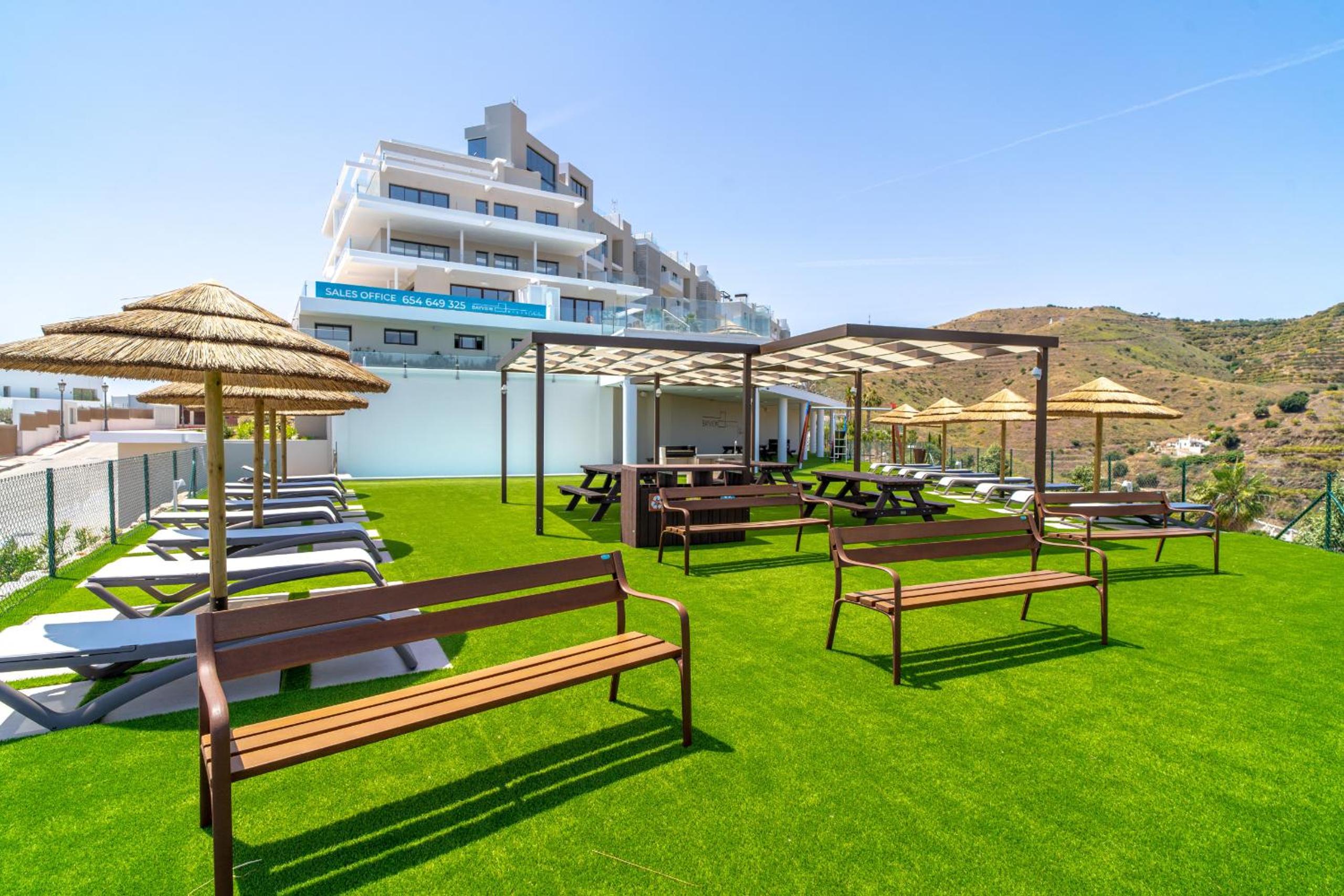 Bayview Hills Deluxe by Casasol