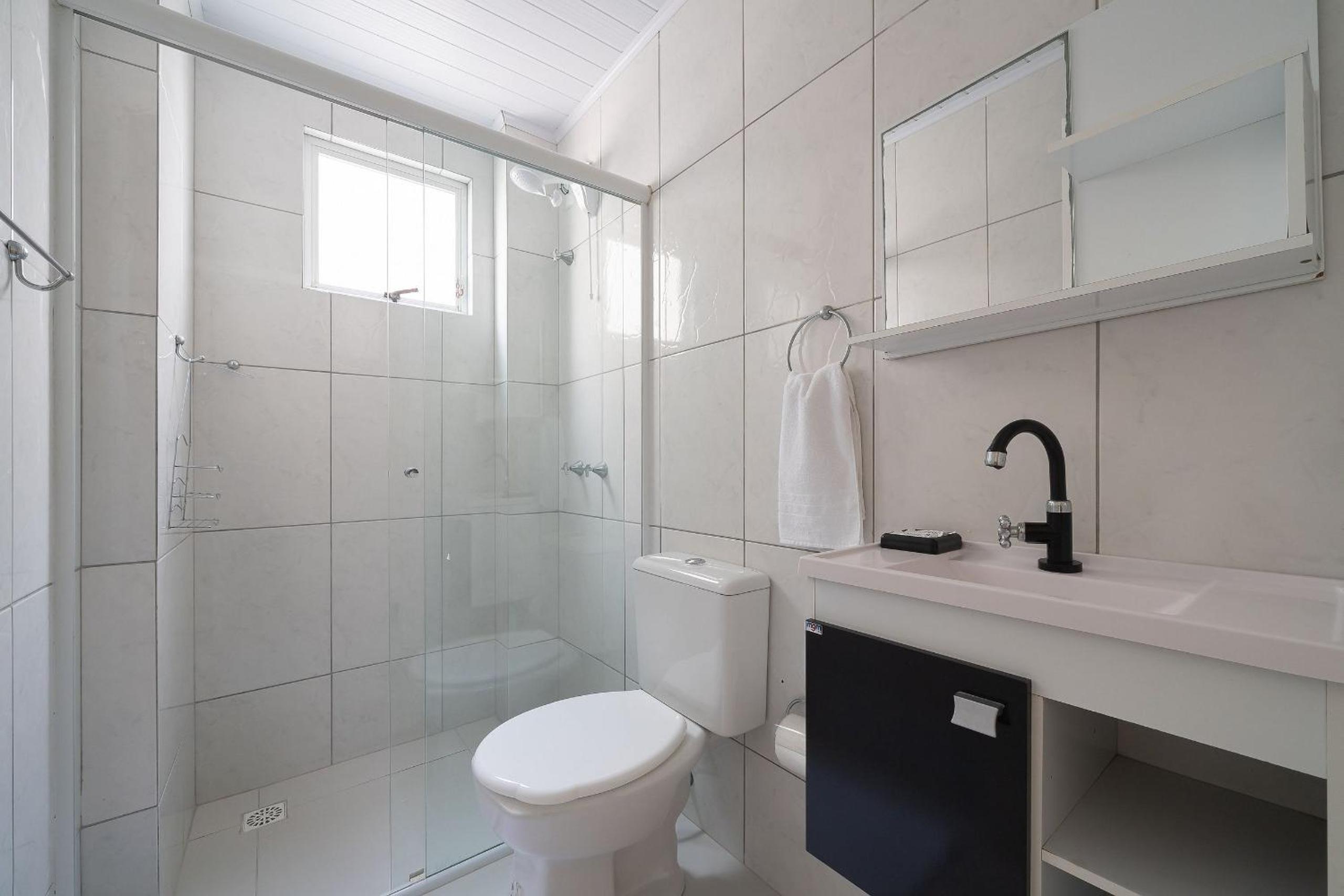 Apt near the sea w/ BBQ 3 bdr ELM701