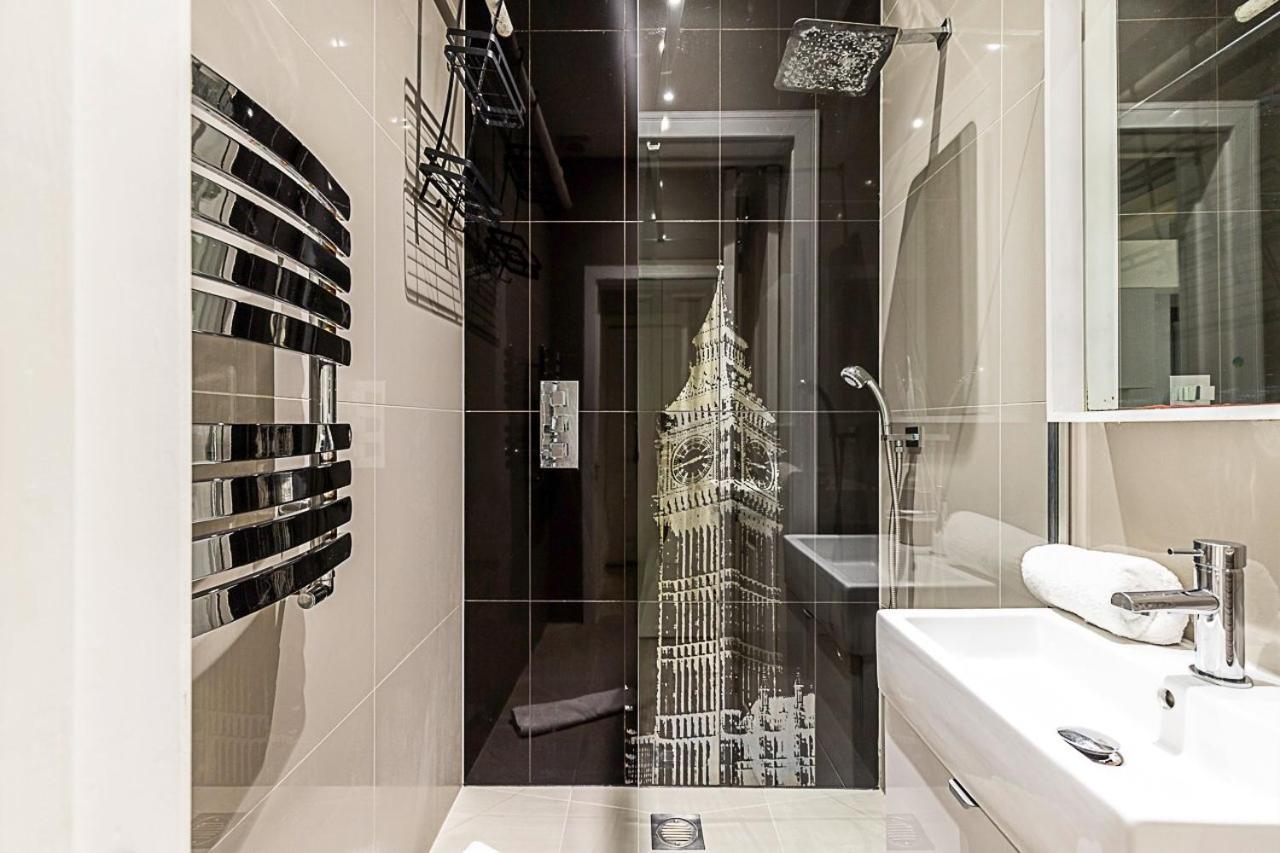 Stylish Bayswater Flat with Outdoor Space