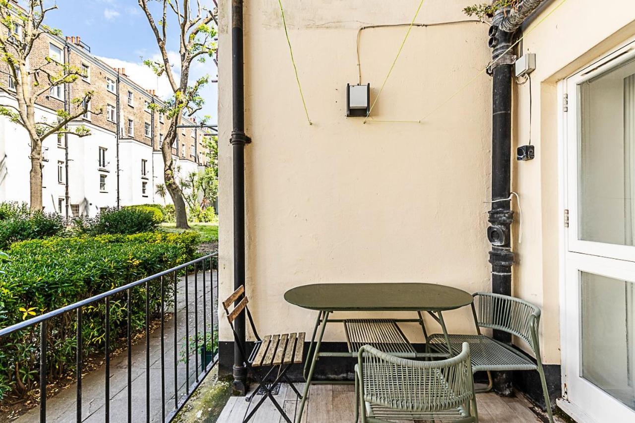Stylish Bayswater Flat with Outdoor Space