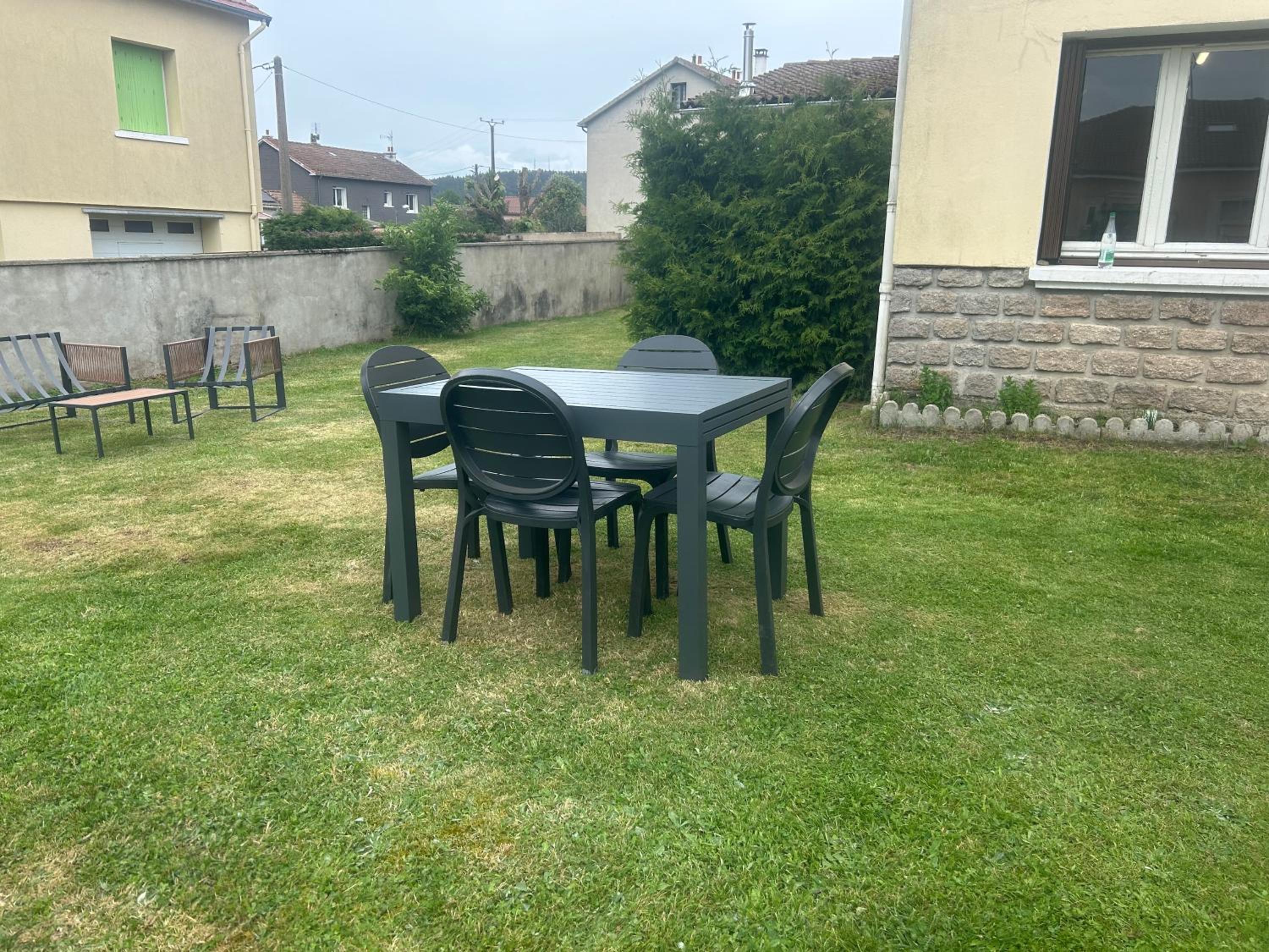 Appartement 3 chambres avec jardin et garage