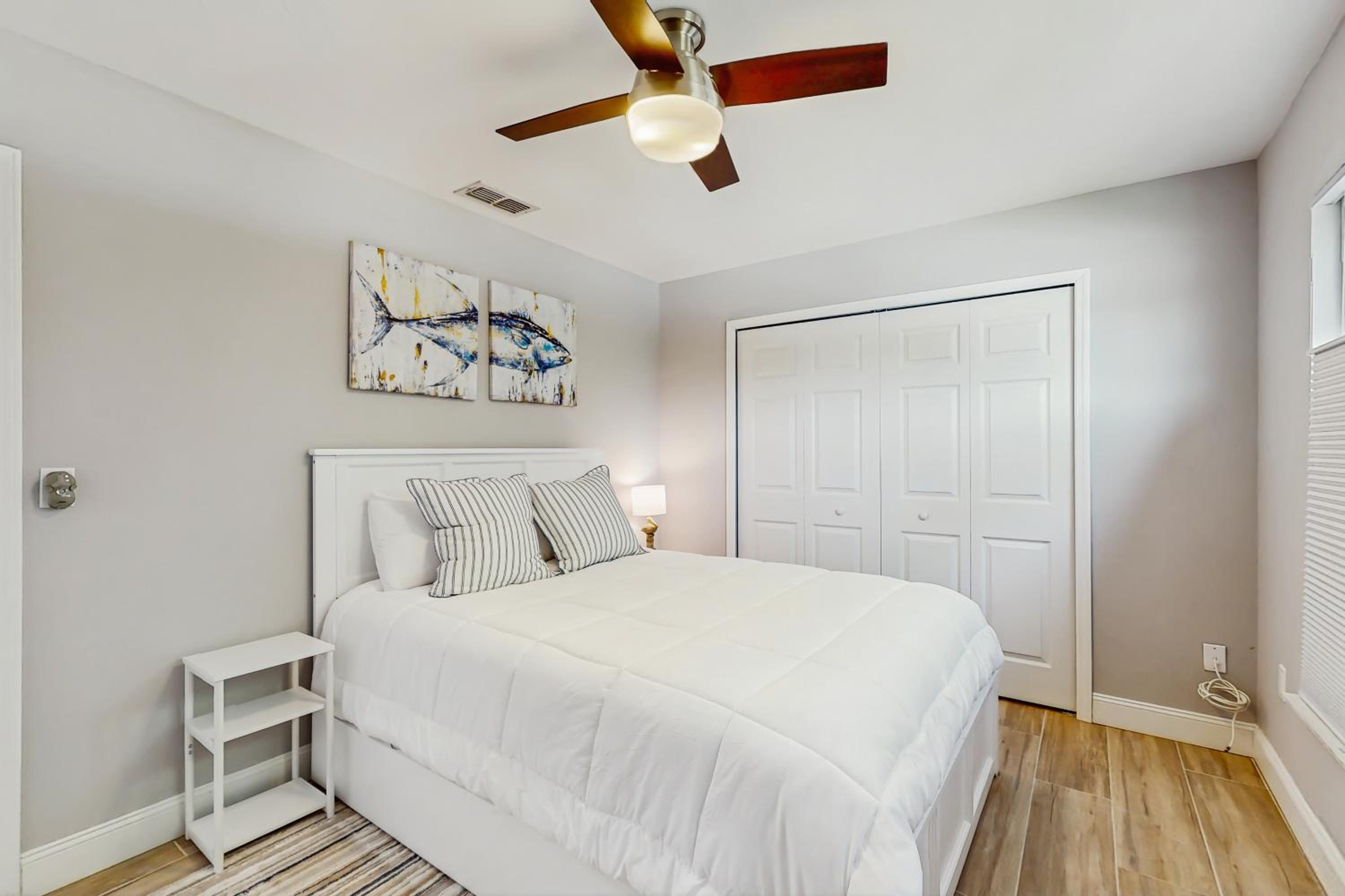 Swim Spa and Dock! Boaters Retreat on Marco Island