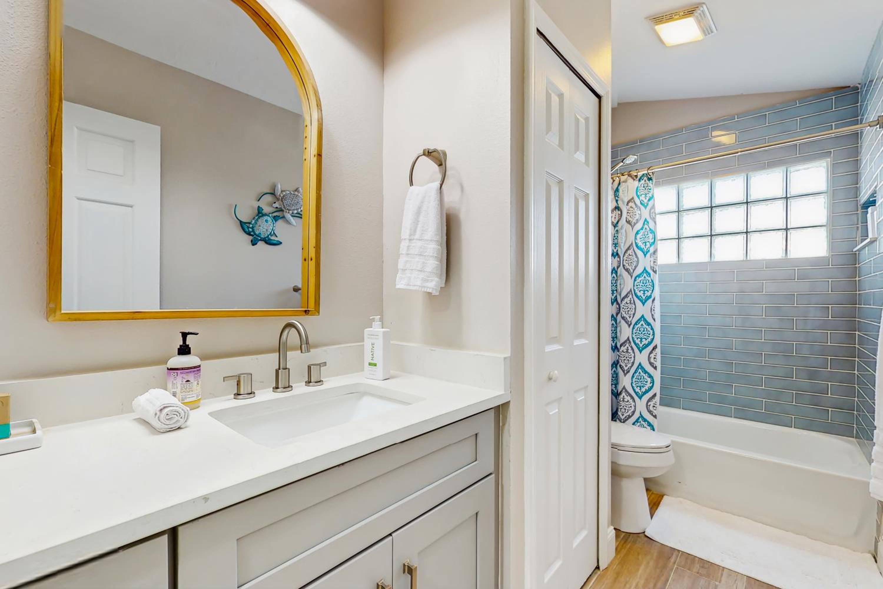 Swim Spa and Dock! Boaters Retreat on Marco Island