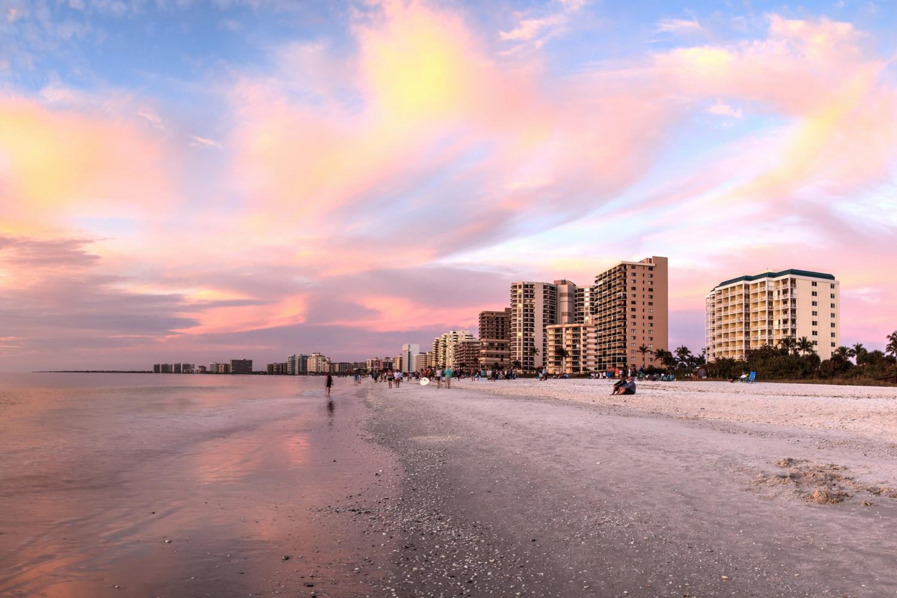 Swim Spa and Dock! Boaters Retreat on Marco Island