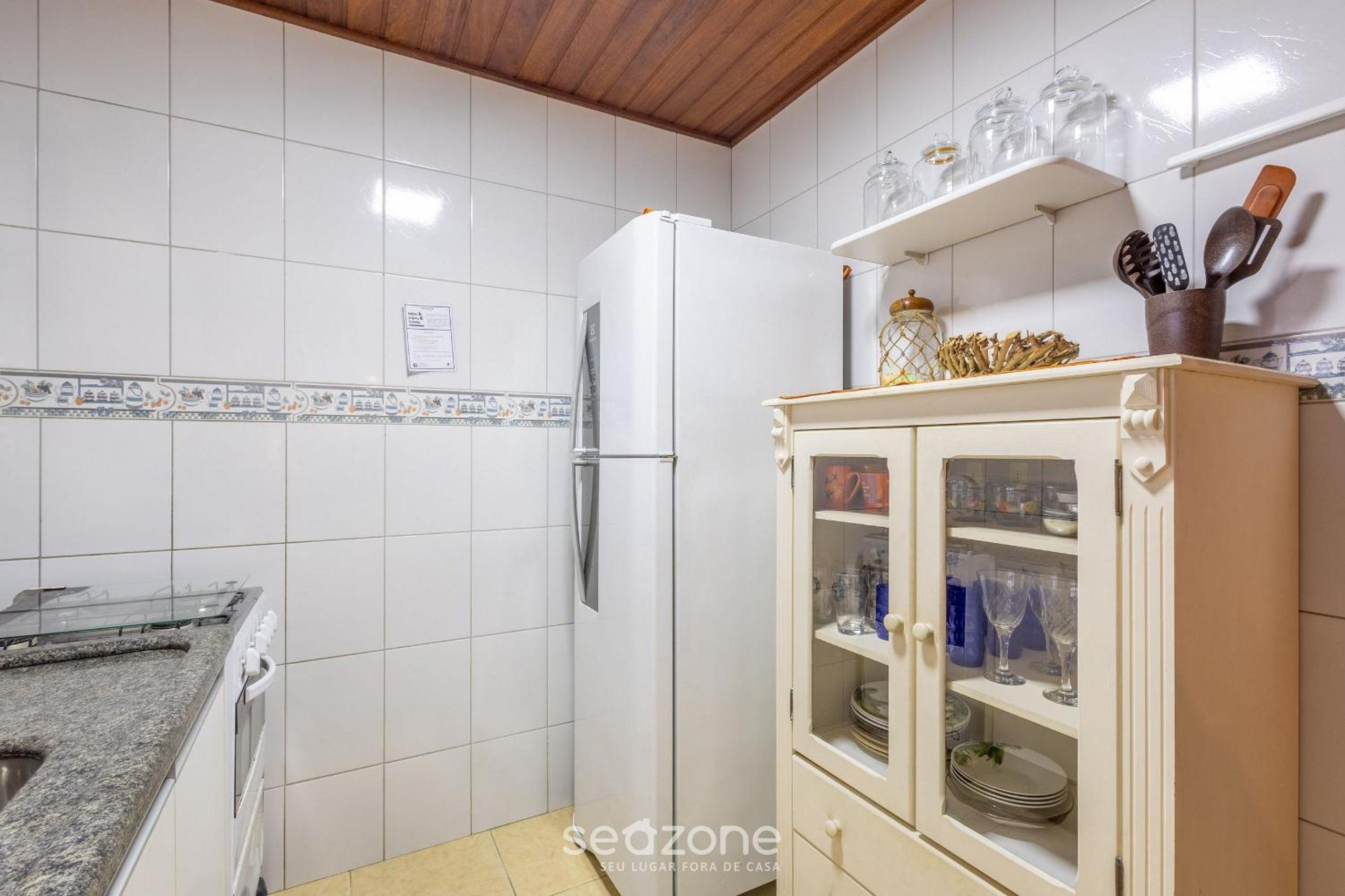 Charming house with BBQ by the sea MON0099