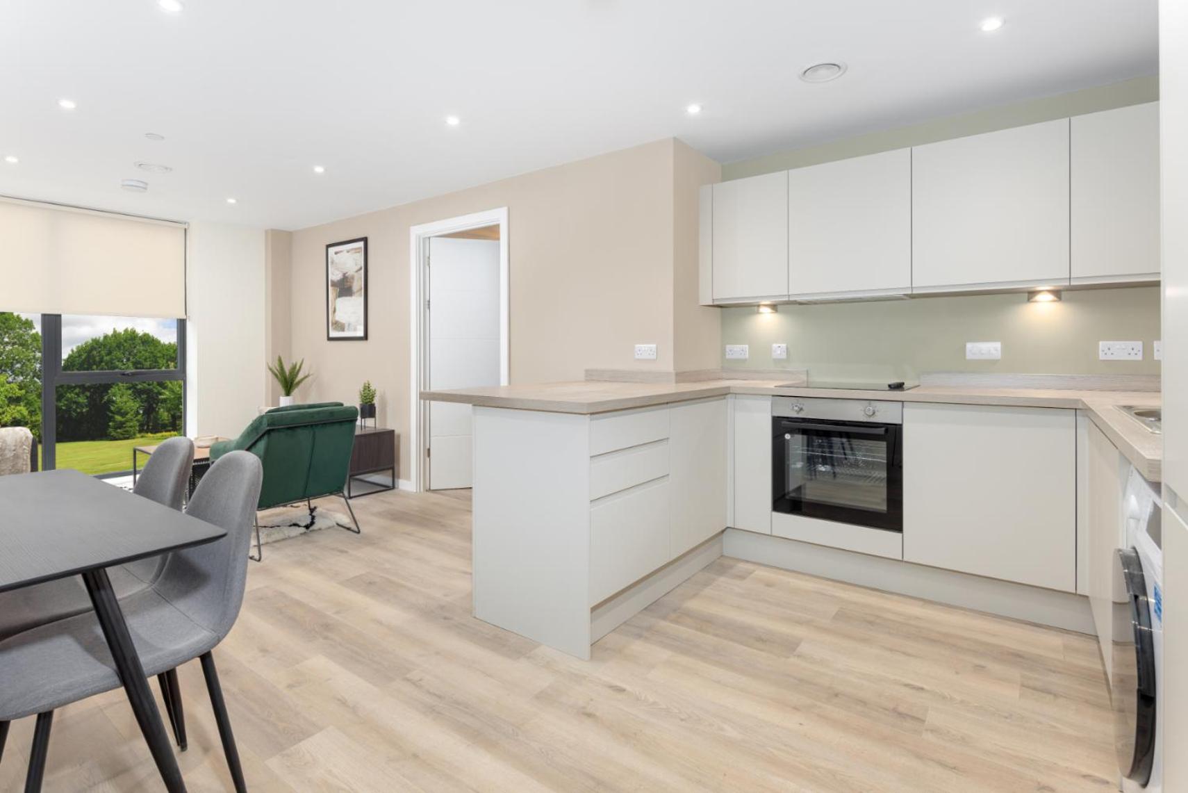 Richmond Row - Air Host & Stay - 2 bedroom sleeps 6