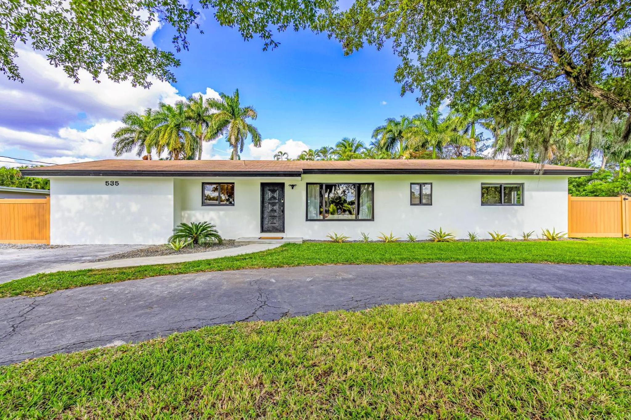4BR Biscayne River Home with Pool & Pickleball Fun
