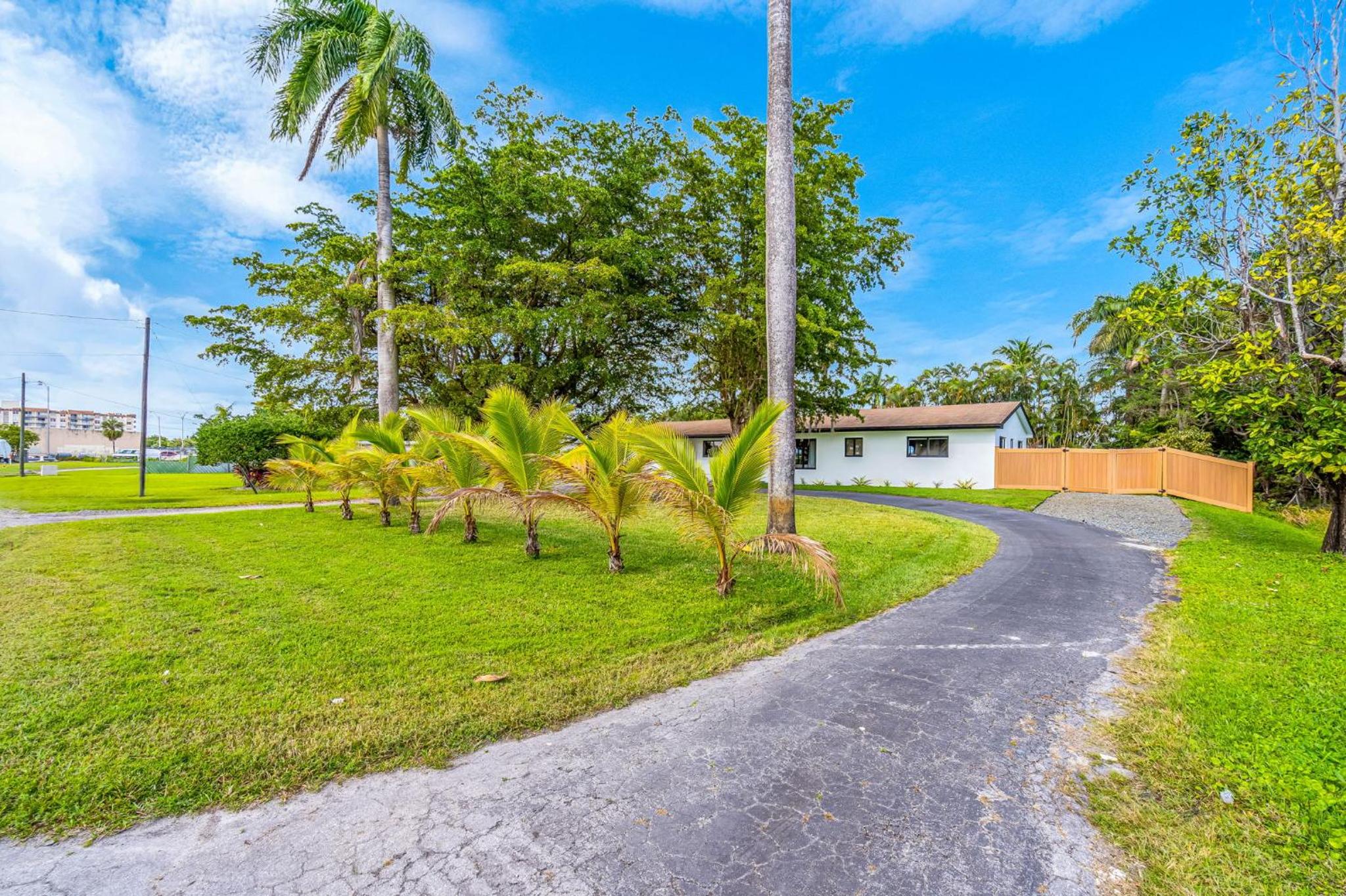 4BR Biscayne River Home with Pool & Pickleball Fun